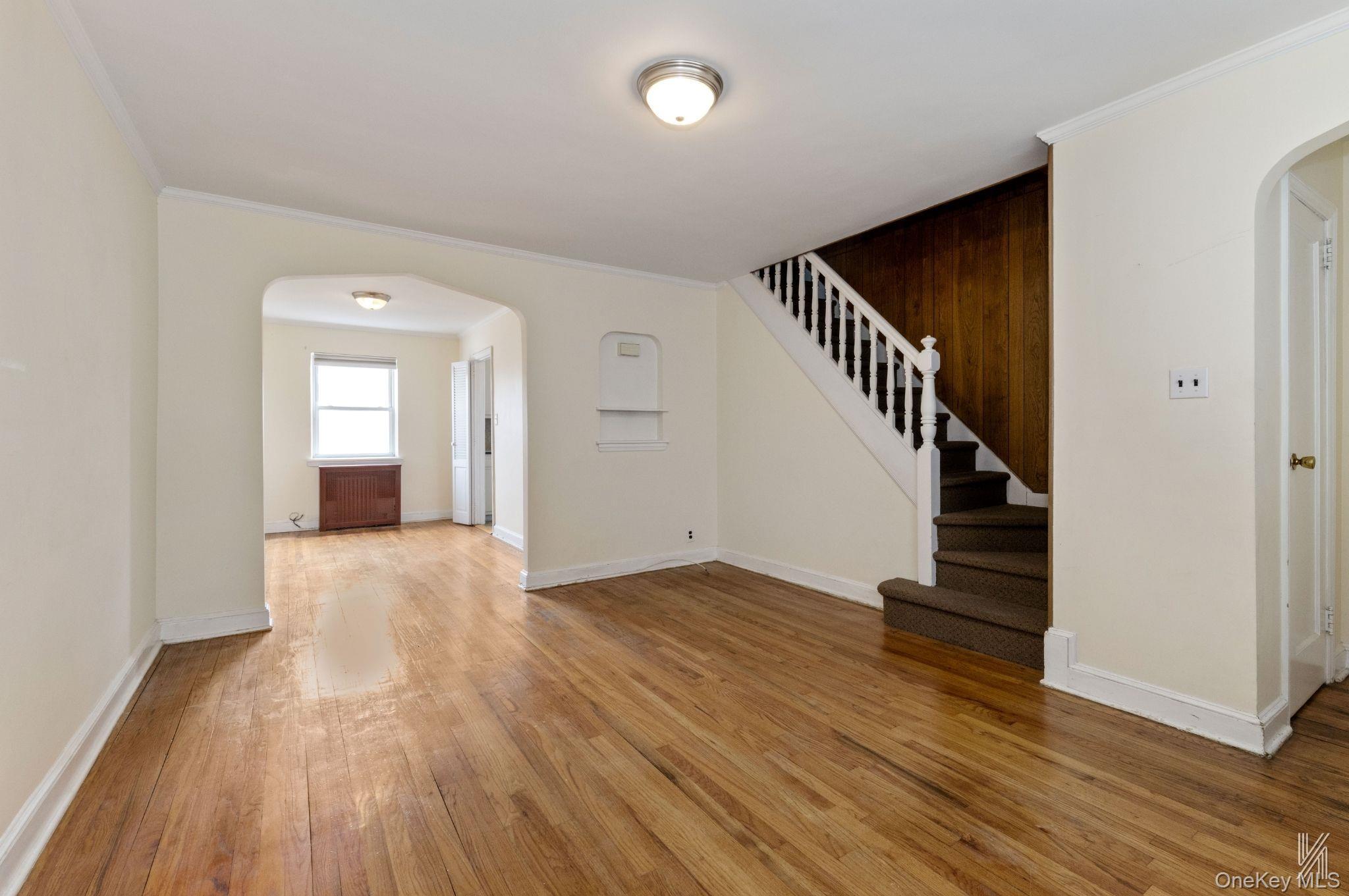Single Family 28th Queens, NY 11105, MLS-992115-3