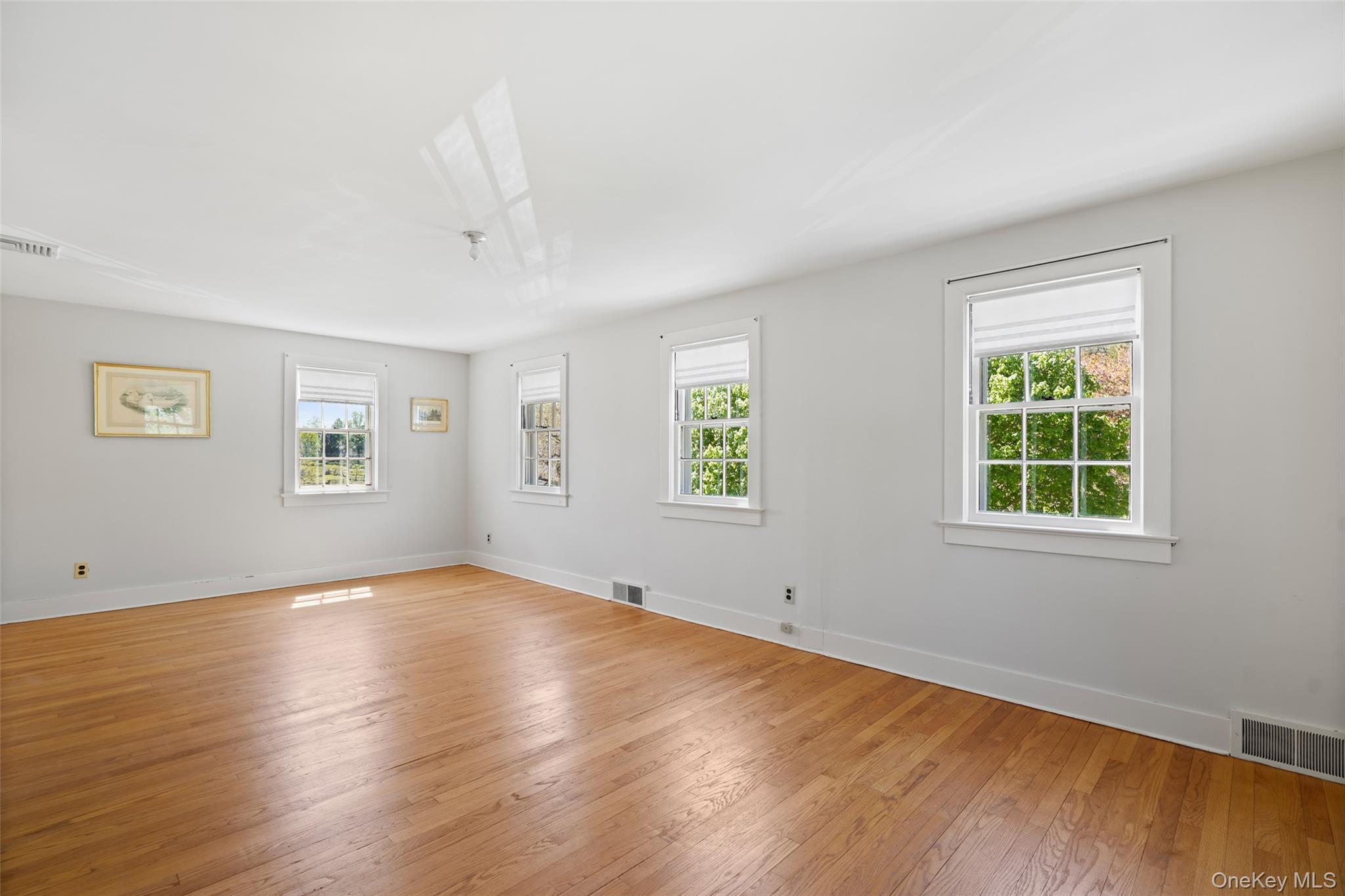 Single Family Mclain Street  Westchester County, NY 10507, MLS-992131-23