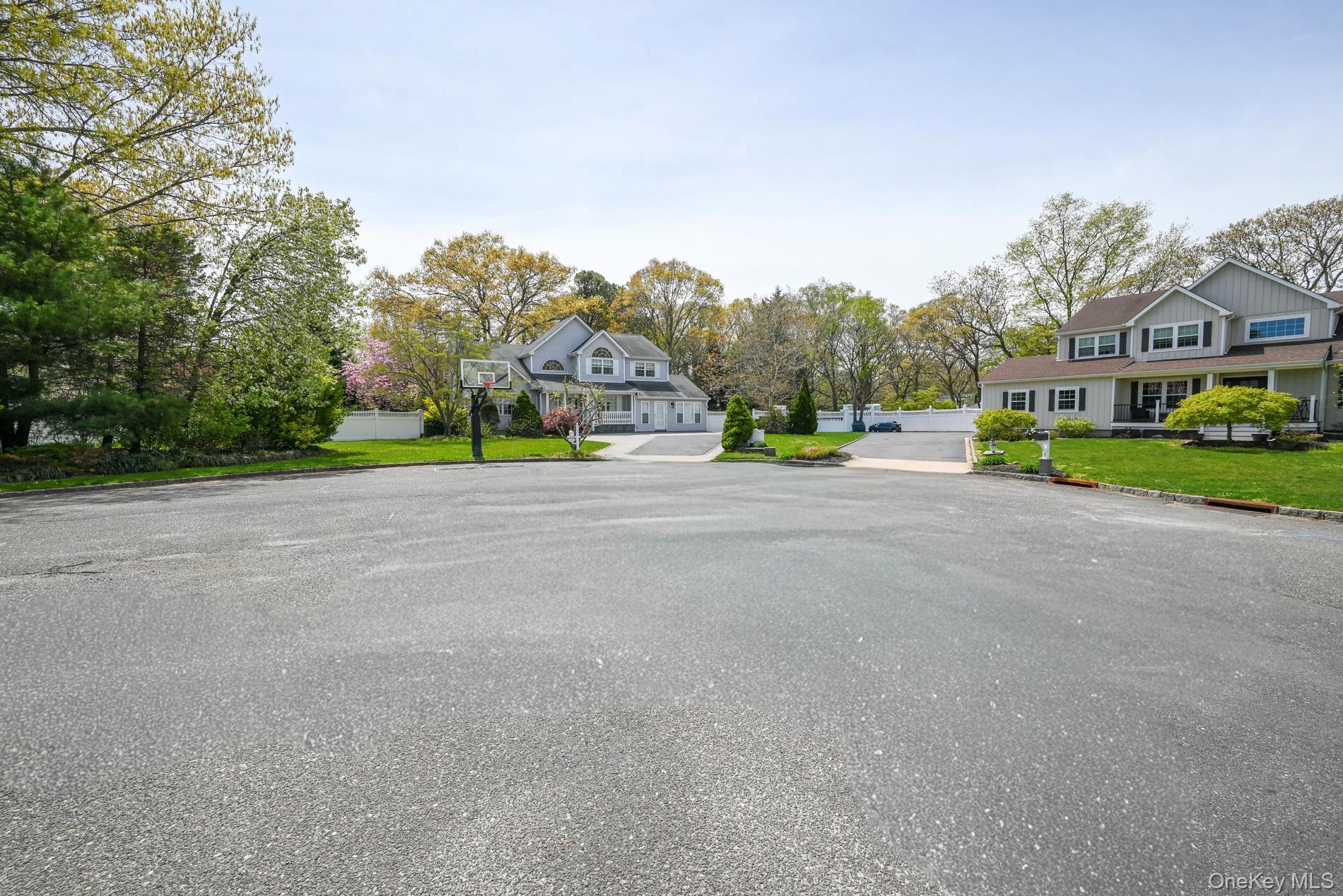 Single Family Ivy  Suffolk County, NY 11720, MLS-992139-4
