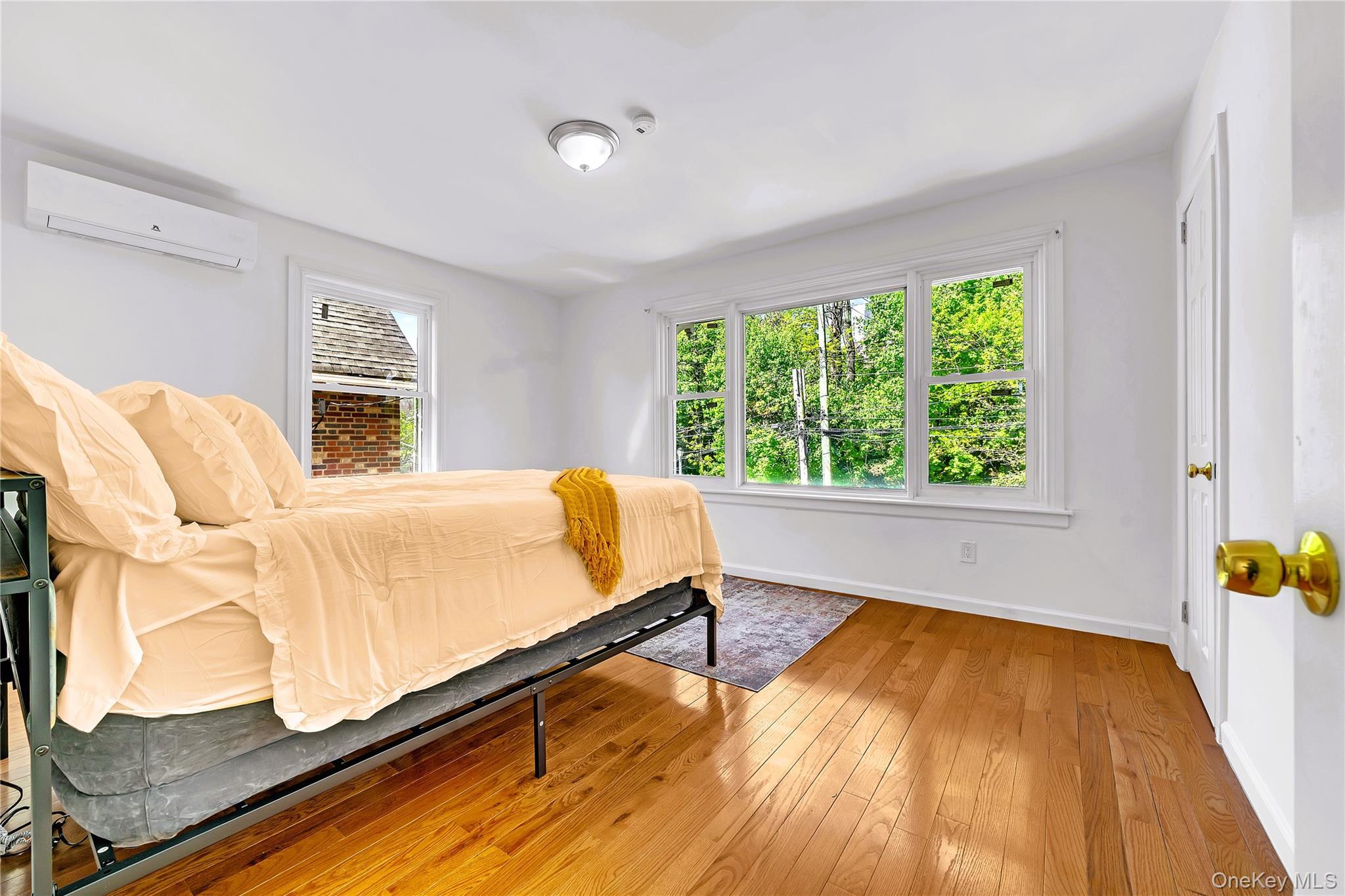 Single Family Sylvan Bronx, NY 10471, MLS-992148-22