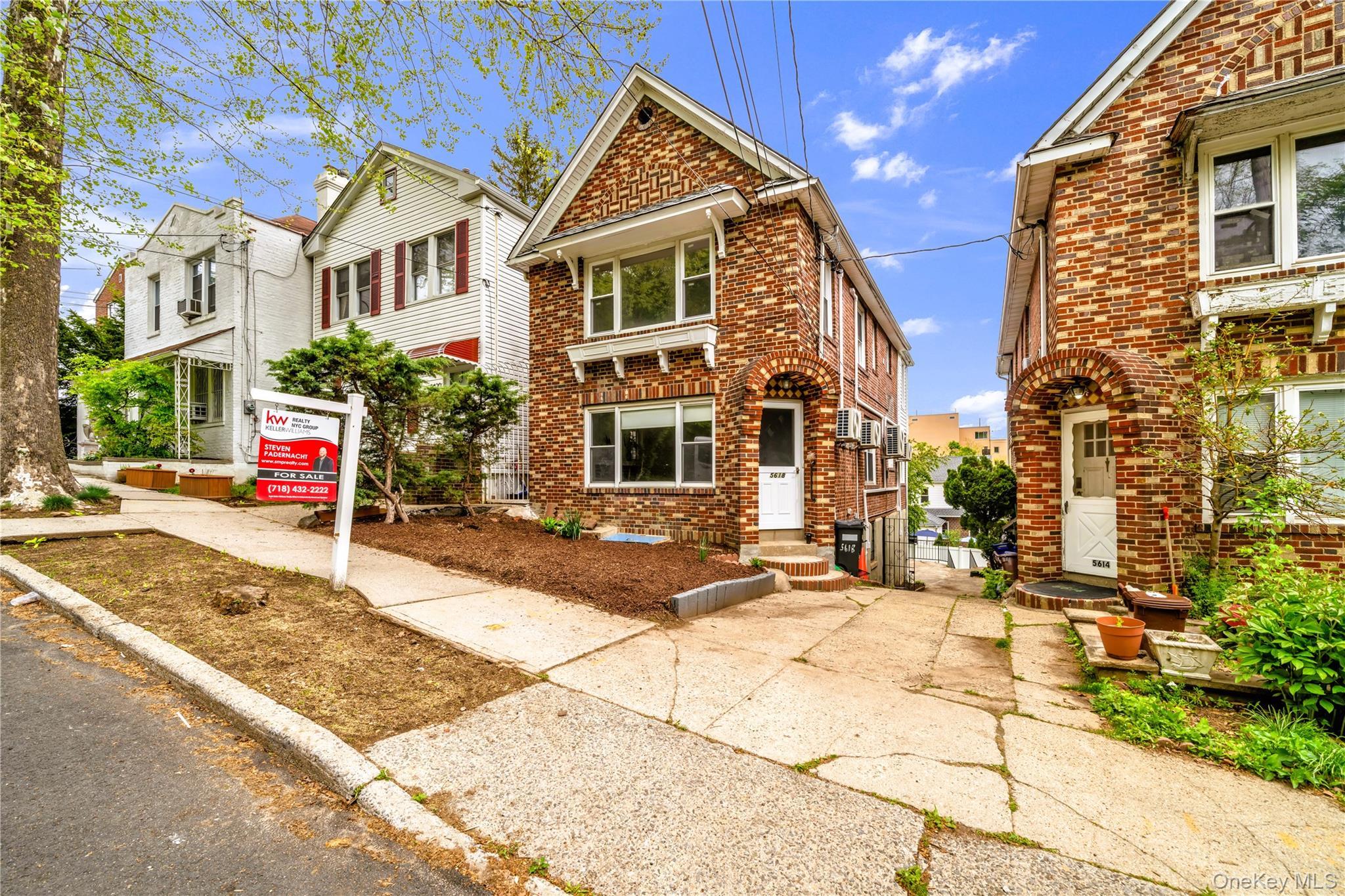 Single Family Sylvan Bronx, NY 10471, MLS-992148-3