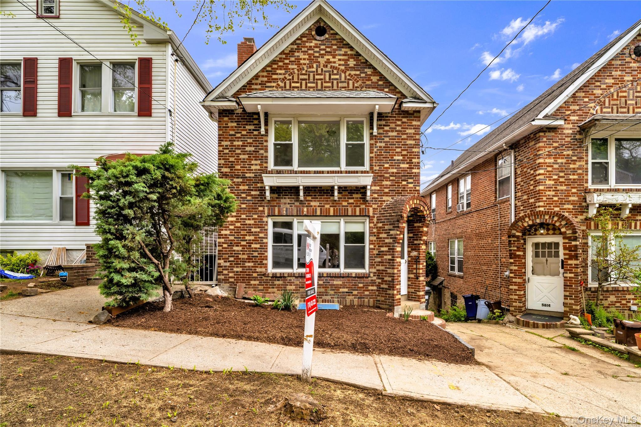 Single Family Sylvan Bronx, NY 10471, MLS-992148-4