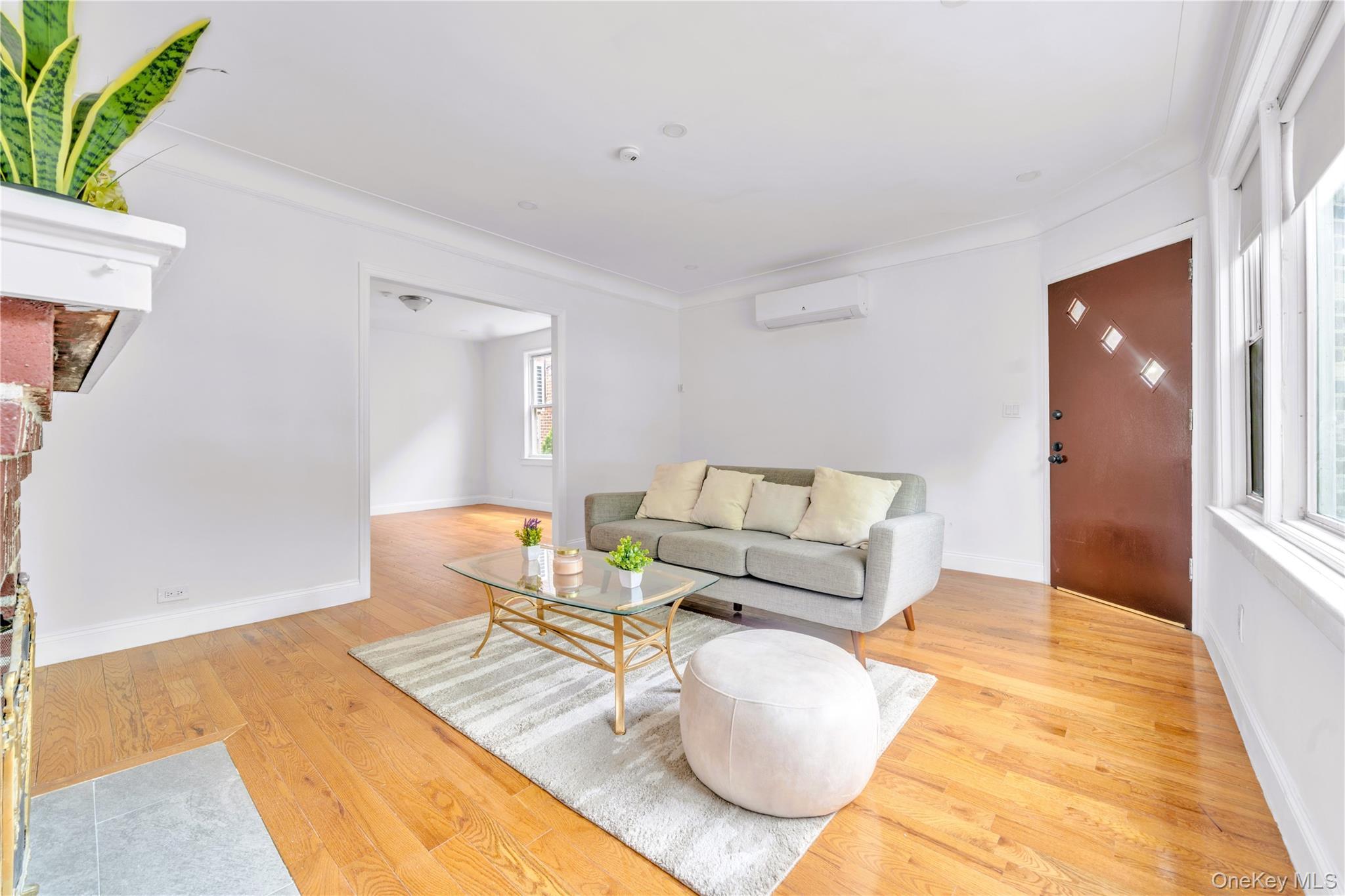 Single Family Sylvan Bronx, NY 10471, MLS-992148-6