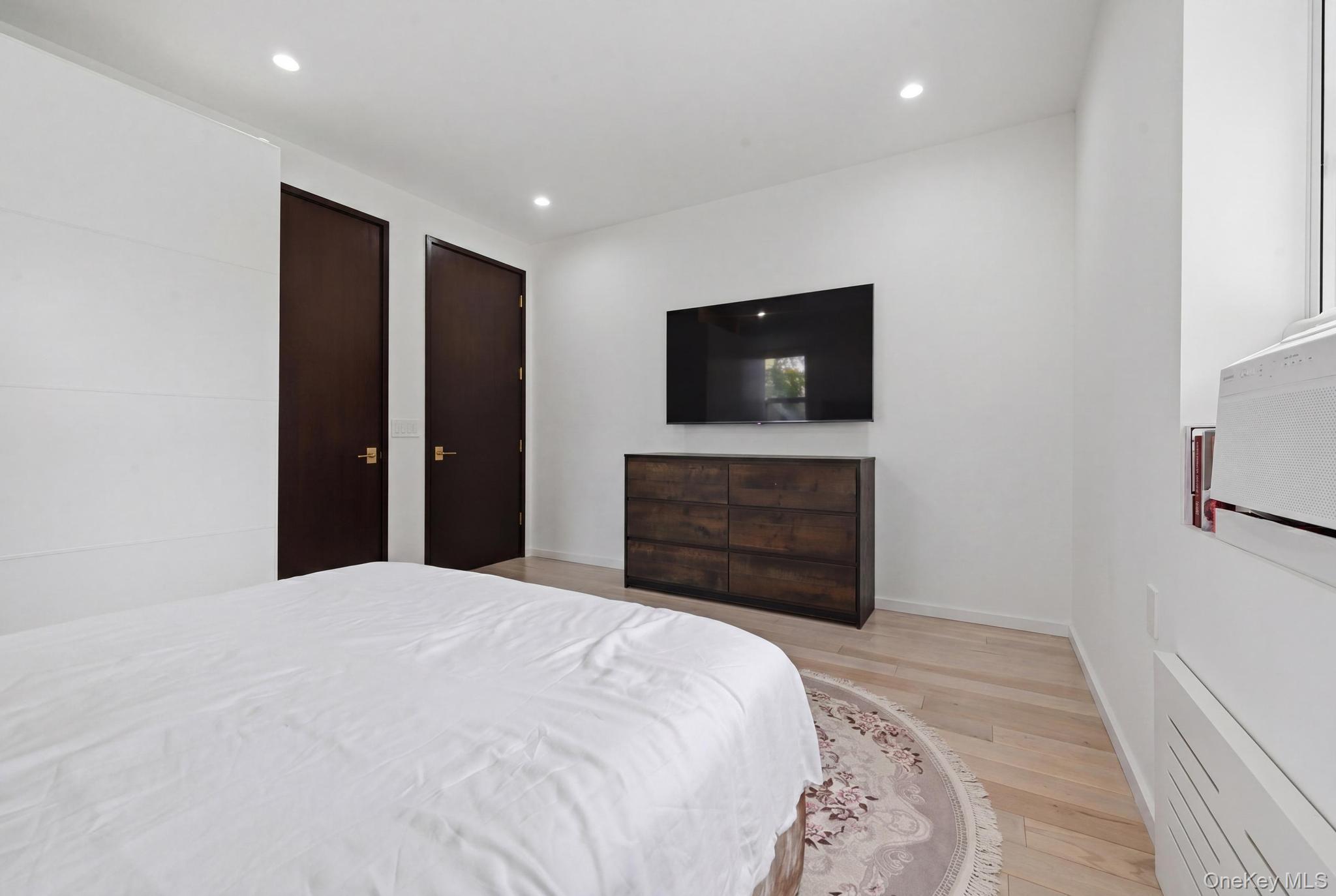Coop Ocean Parkway Brooklyn, NY 11230, MLS-992149-12