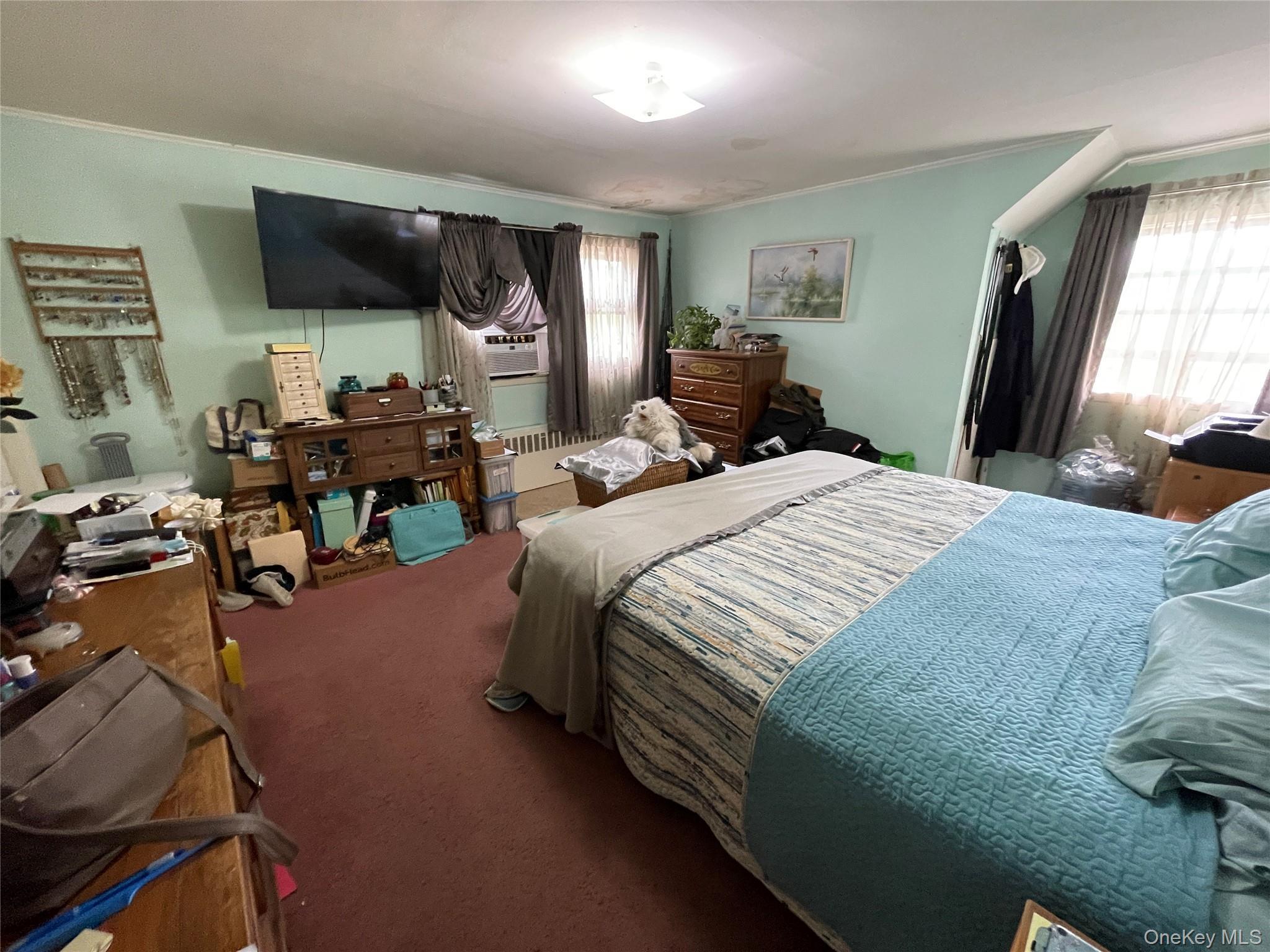 Single Family Grand  Suffolk County, NY 11757, MLS-992179-24