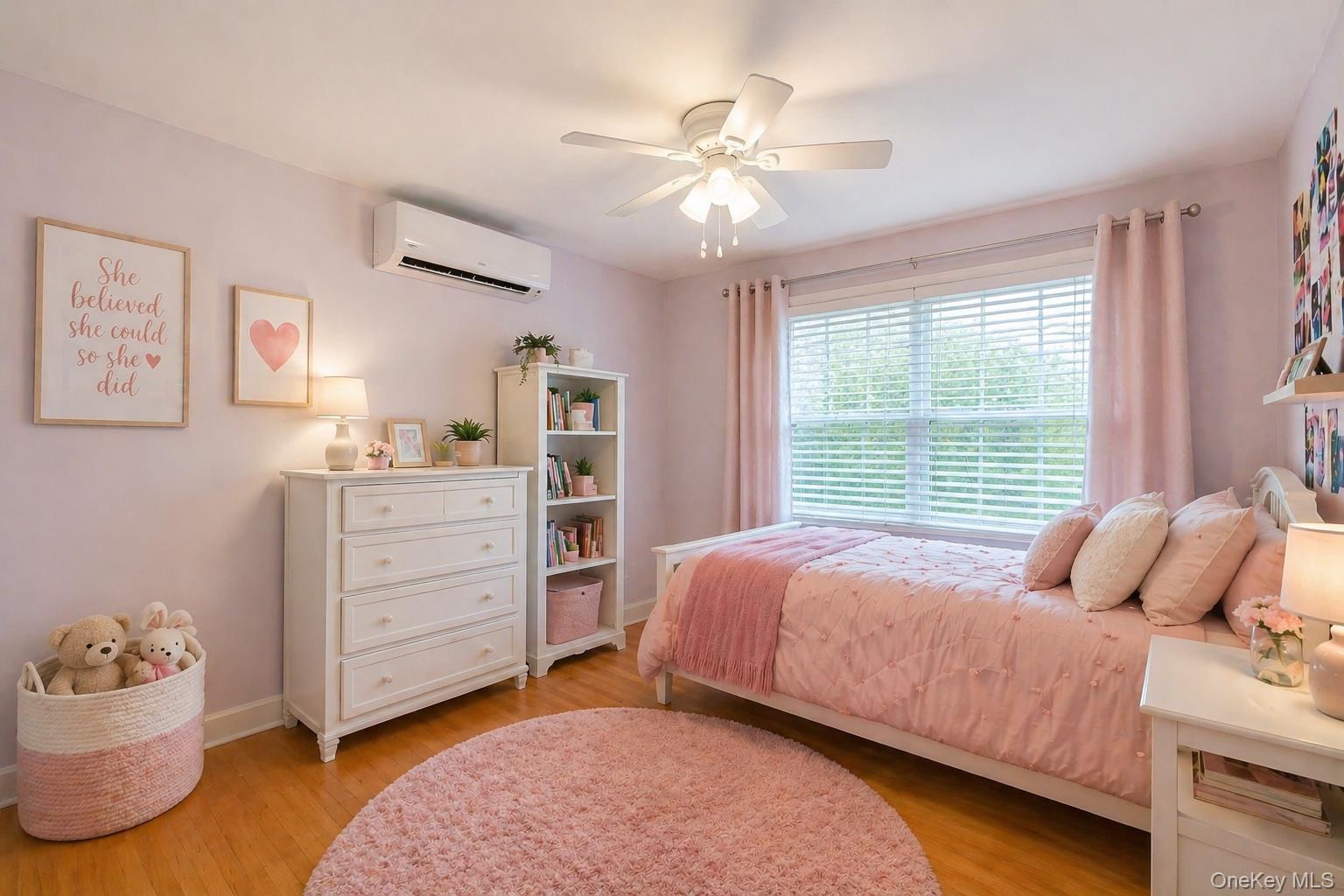 Single Family Oak  Suffolk County, NY 11901, MLS-992190-23