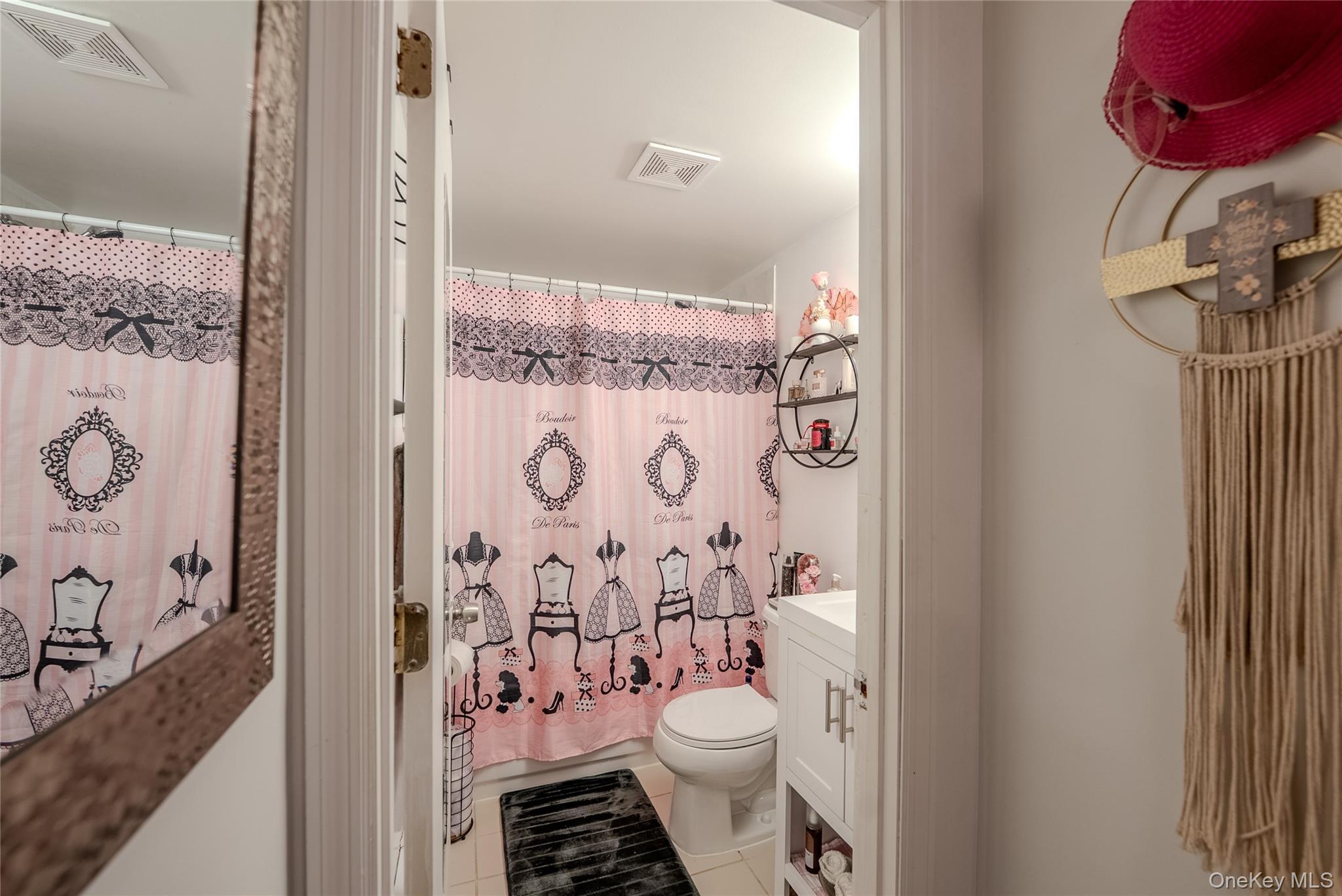 Single Family Beach 62nd Queens, NY 11692, MLS-992205-13