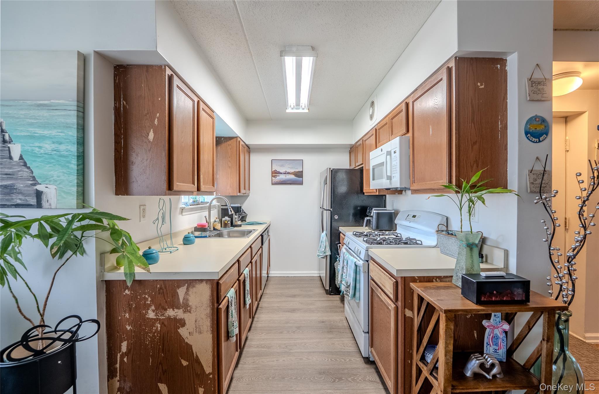 Single Family Beach 62nd Queens, NY 11692, MLS-992205-9