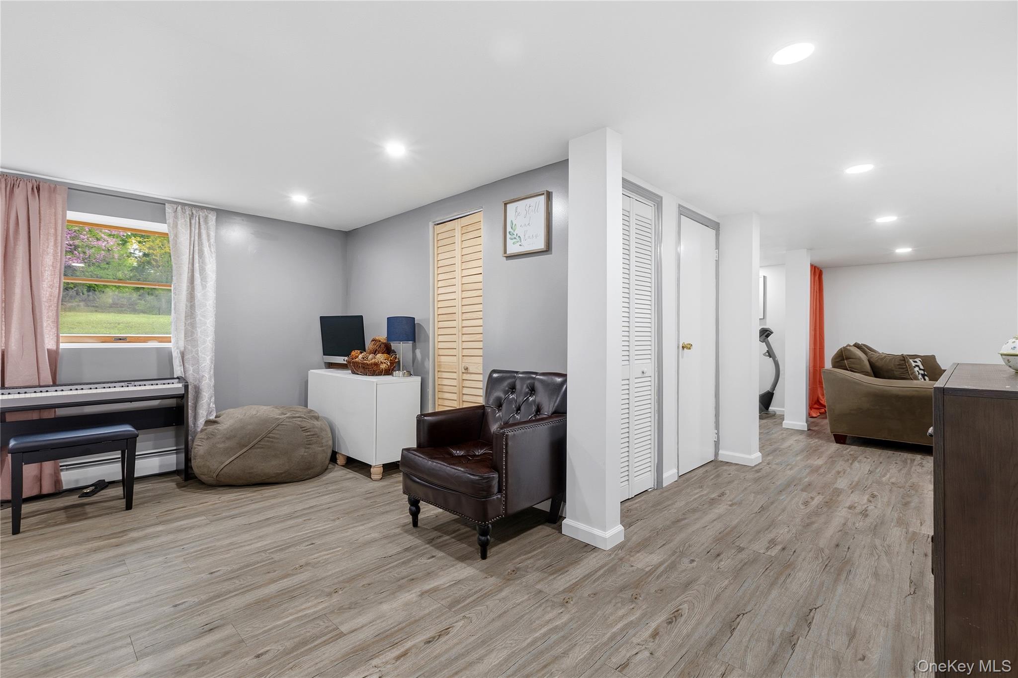Single Family Scotchtown Collabar  Orange County, NY 10941, MLS-992219-38
