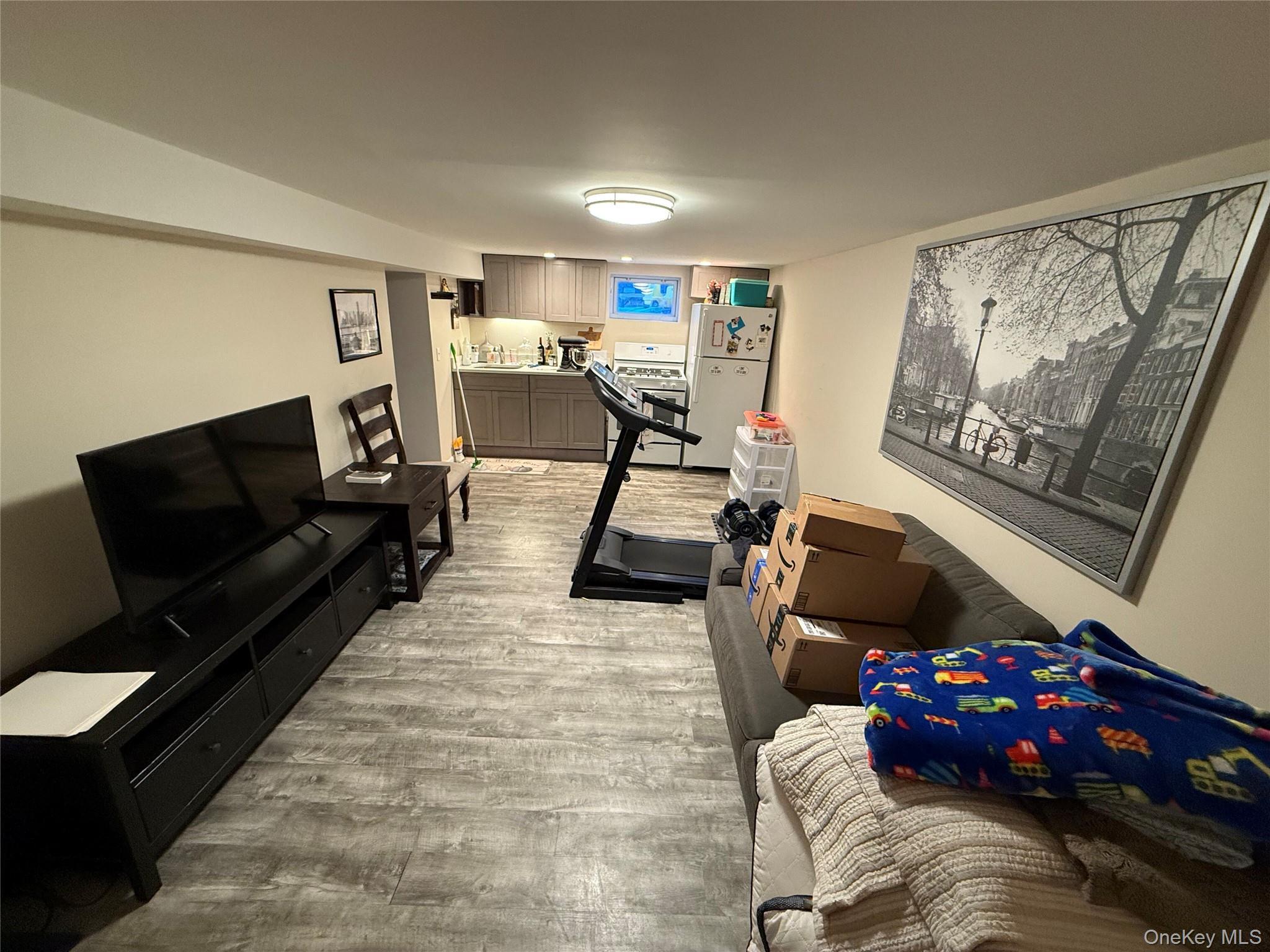Single Family 79th Queens, NY 11385, MLS-992221-22