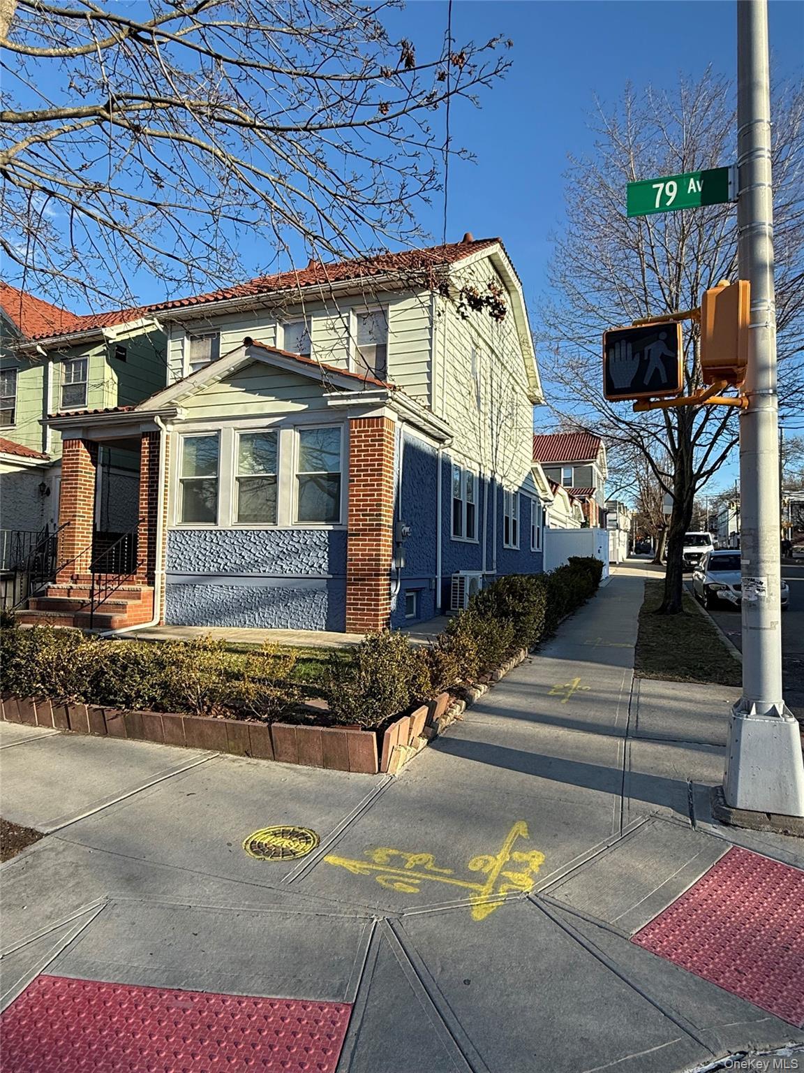 Single Family 79th Queens, NY 11385, MLS-992221-3