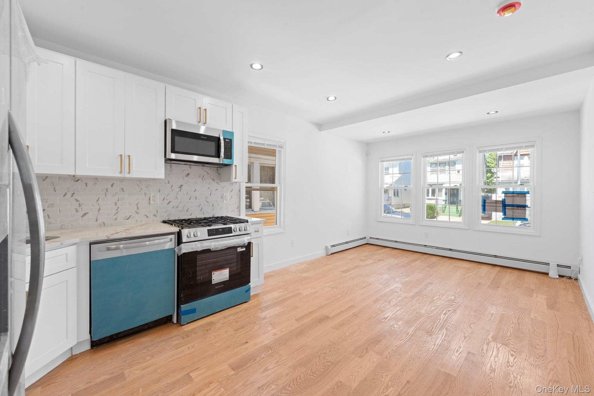 Single Family 116 Queens, NY 11412, MLS-992255-20
