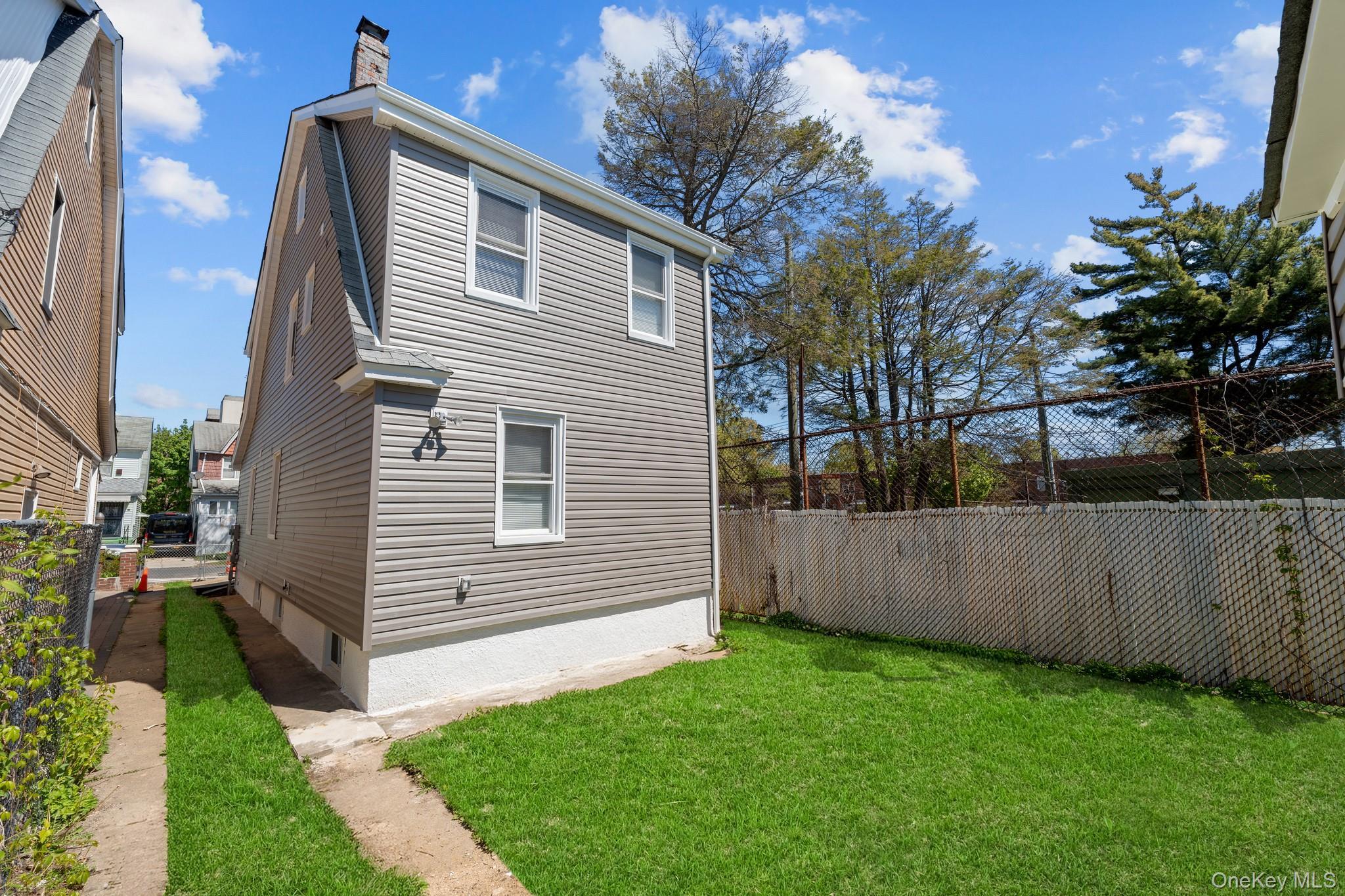 Single Family 116 Queens, NY 11412, MLS-992255-4