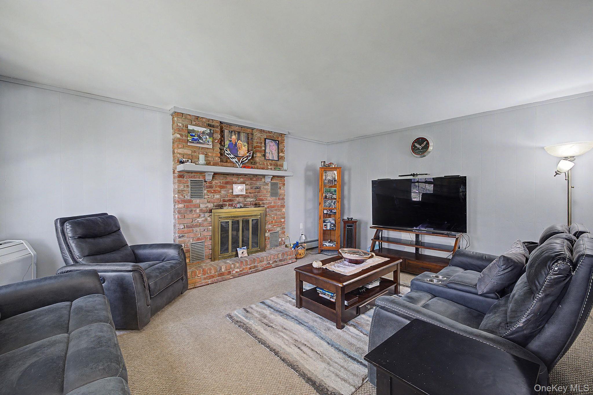 Single Family Buhleir Road Dutchess County, NY 12564, MLS-992269-15