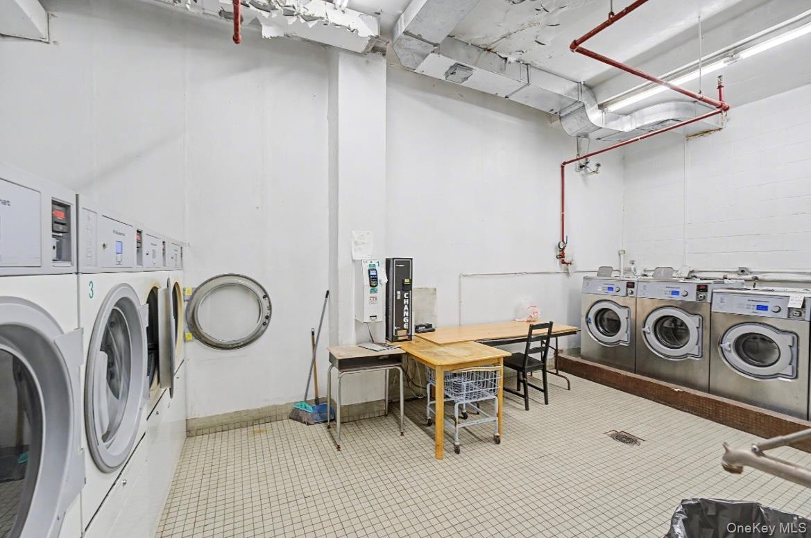 Condo Henry  Manhattan, NY 10002, MLS-992293-18