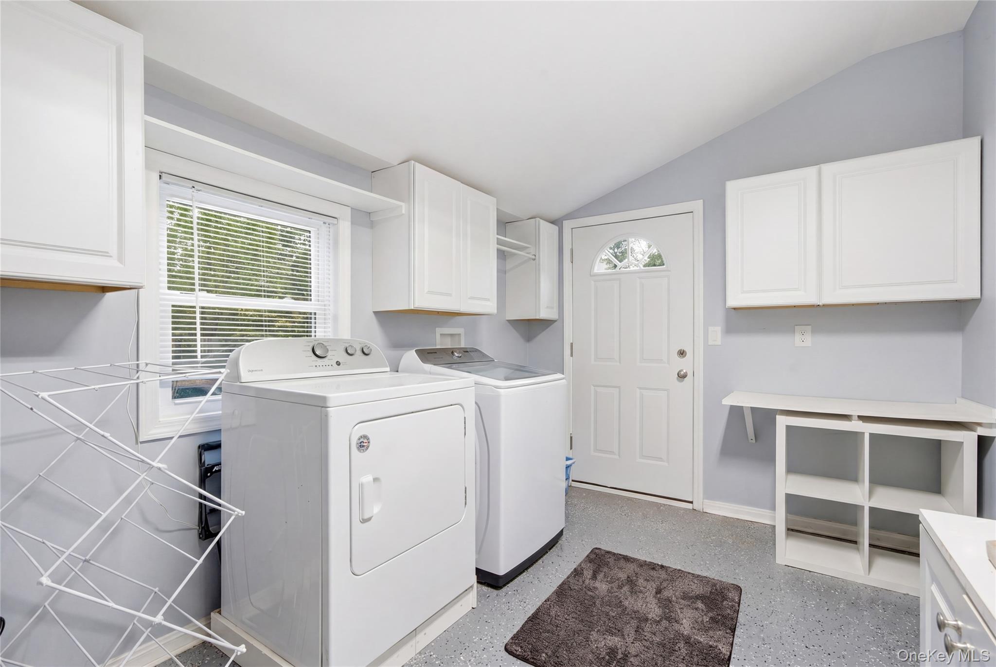 Single Family Woodlawn  Suffolk County, NY 11780, MLS-992300-23