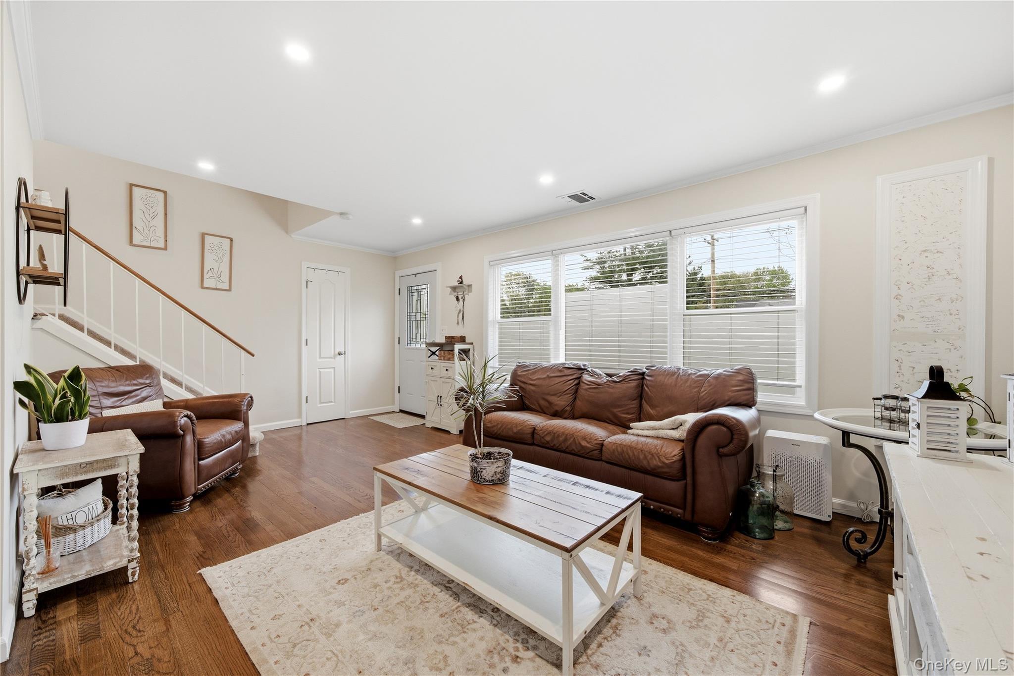 Single Family Woodlawn  Suffolk County, NY 11780, MLS-992300-6