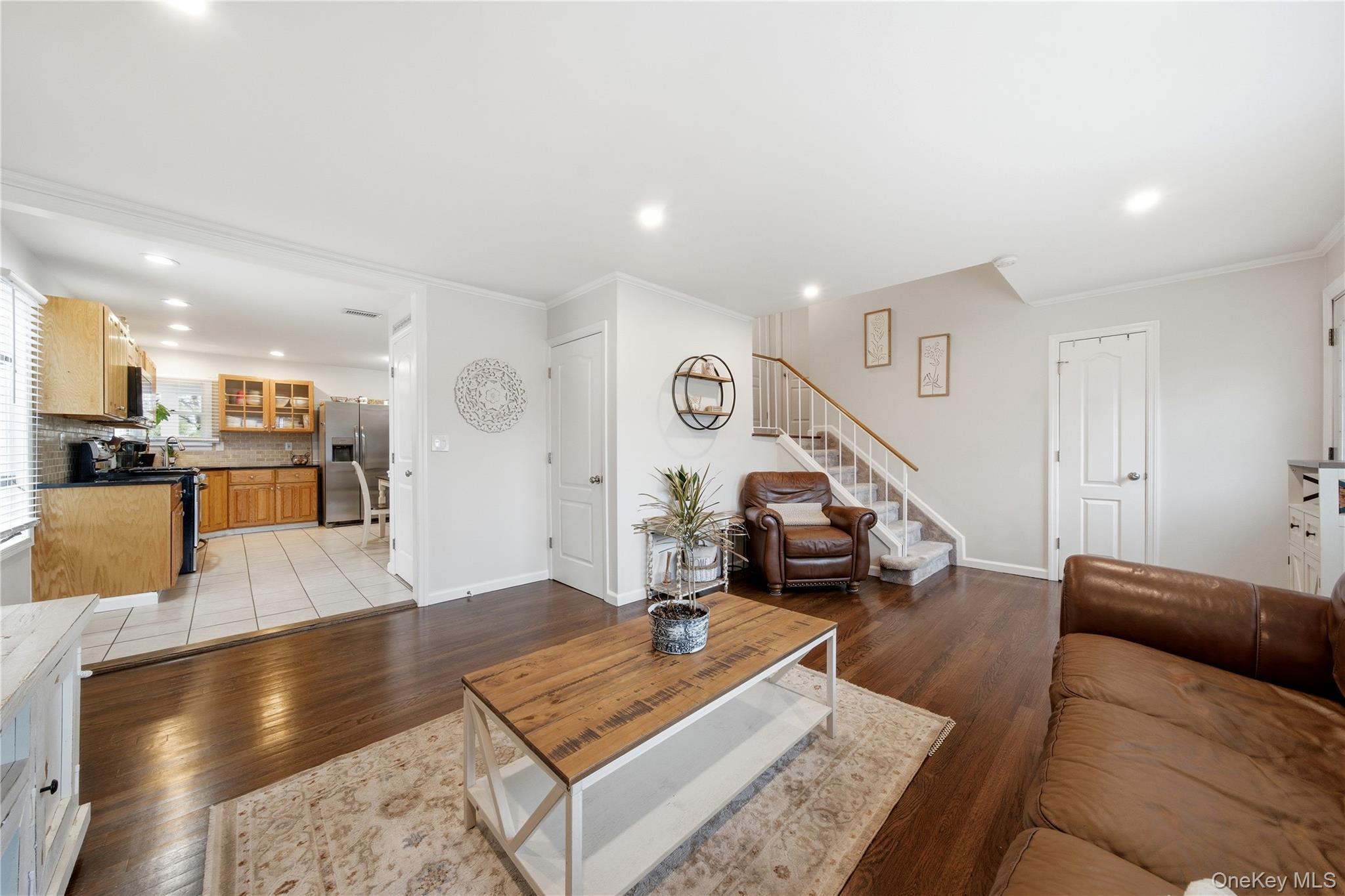 Single Family Woodlawn  Suffolk County, NY 11780, MLS-992300-7