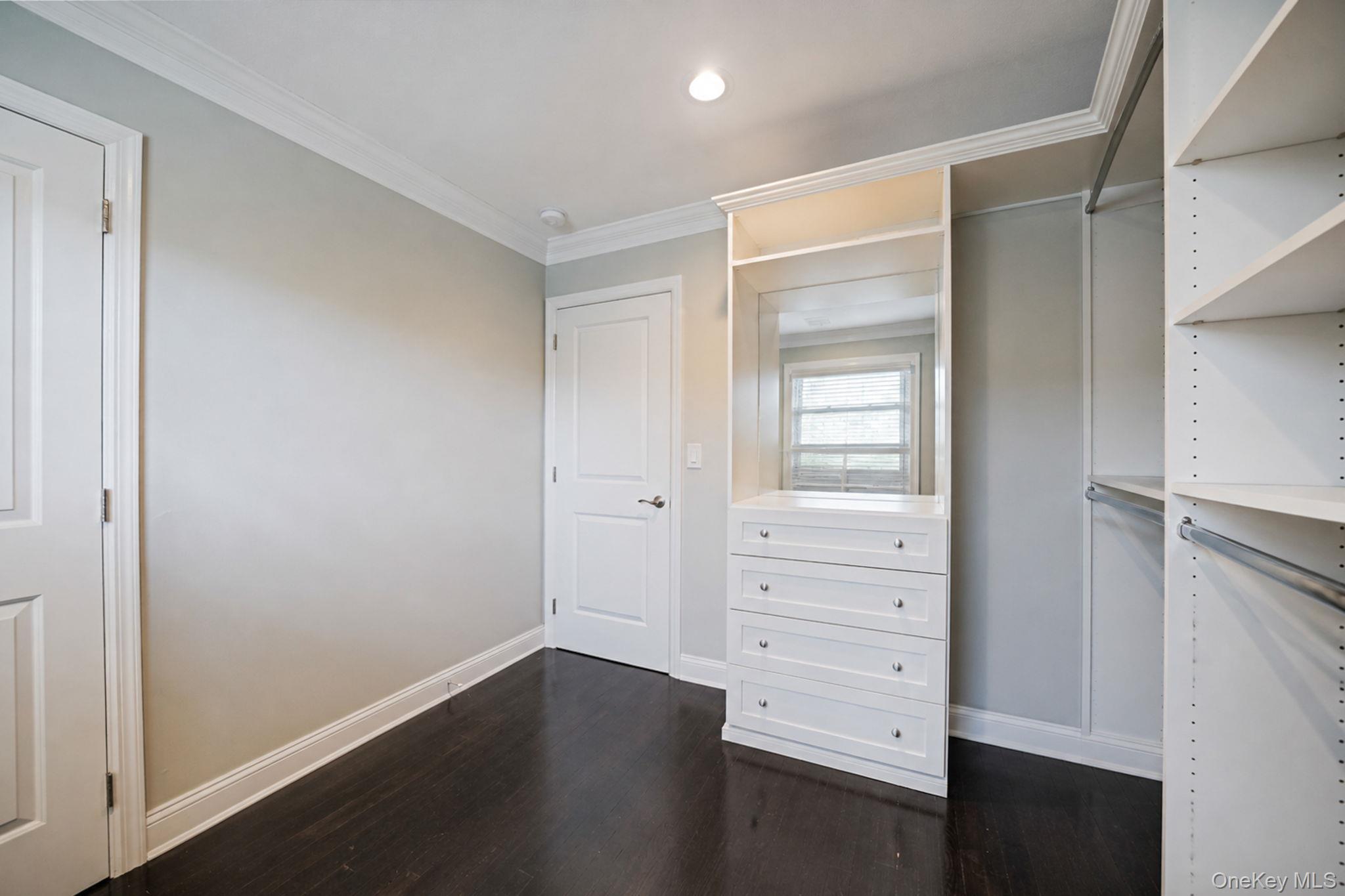 Single Family Stephen Suffolk County, NY 11705, MLS-992302-25