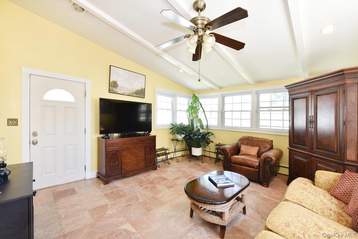 Single Family Preston  Nassau County, NY 11554, MLS-992312-11