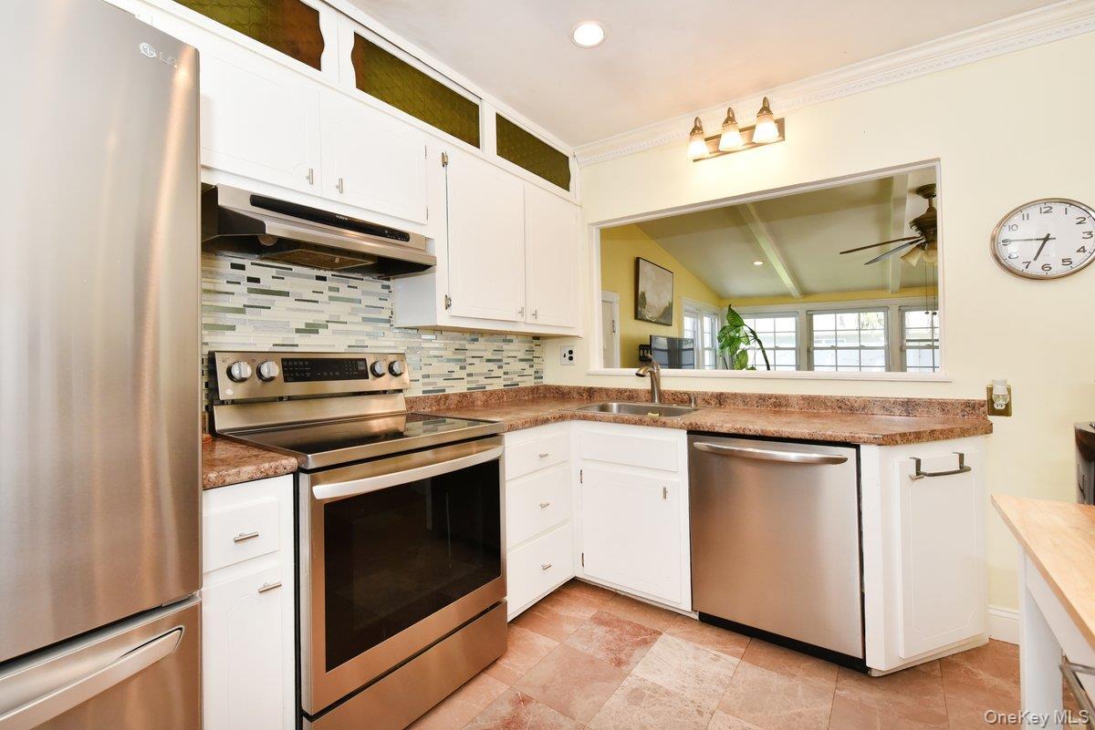 Single Family Preston  Nassau County, NY 11554, MLS-992312-13
