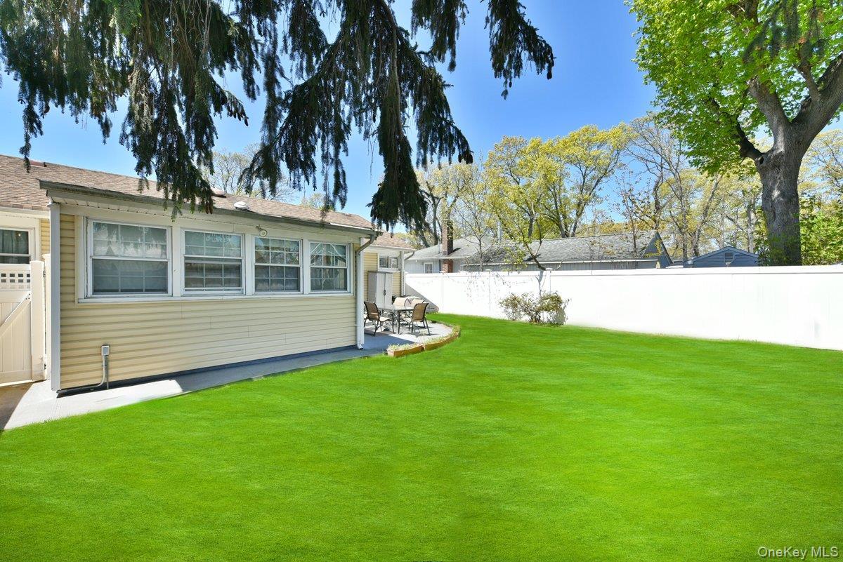 Single Family Preston  Nassau County, NY 11554, MLS-992312-27