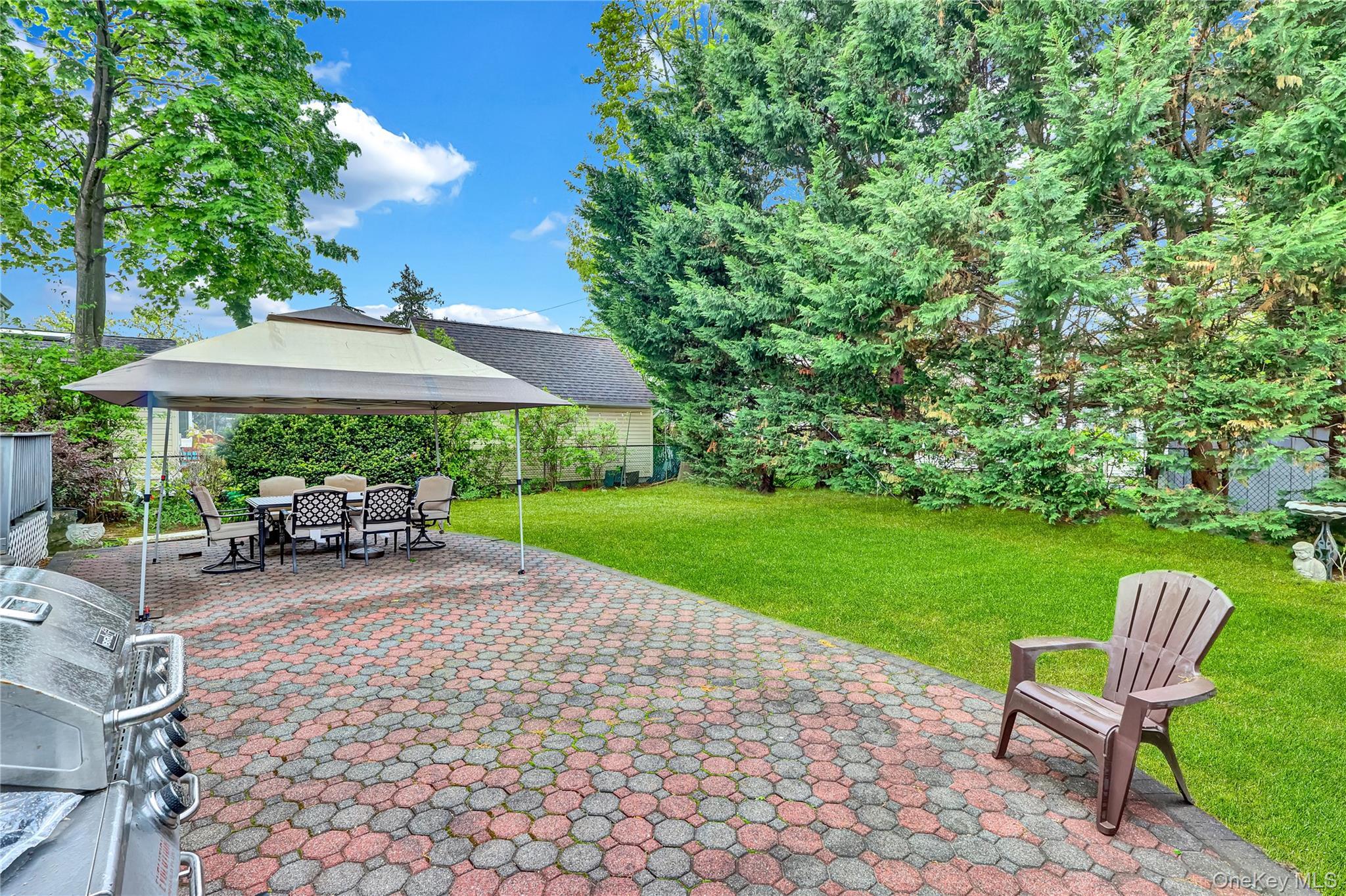 Single Family Norman Drive Nassau County, NY 11554, MLS-992364-29
