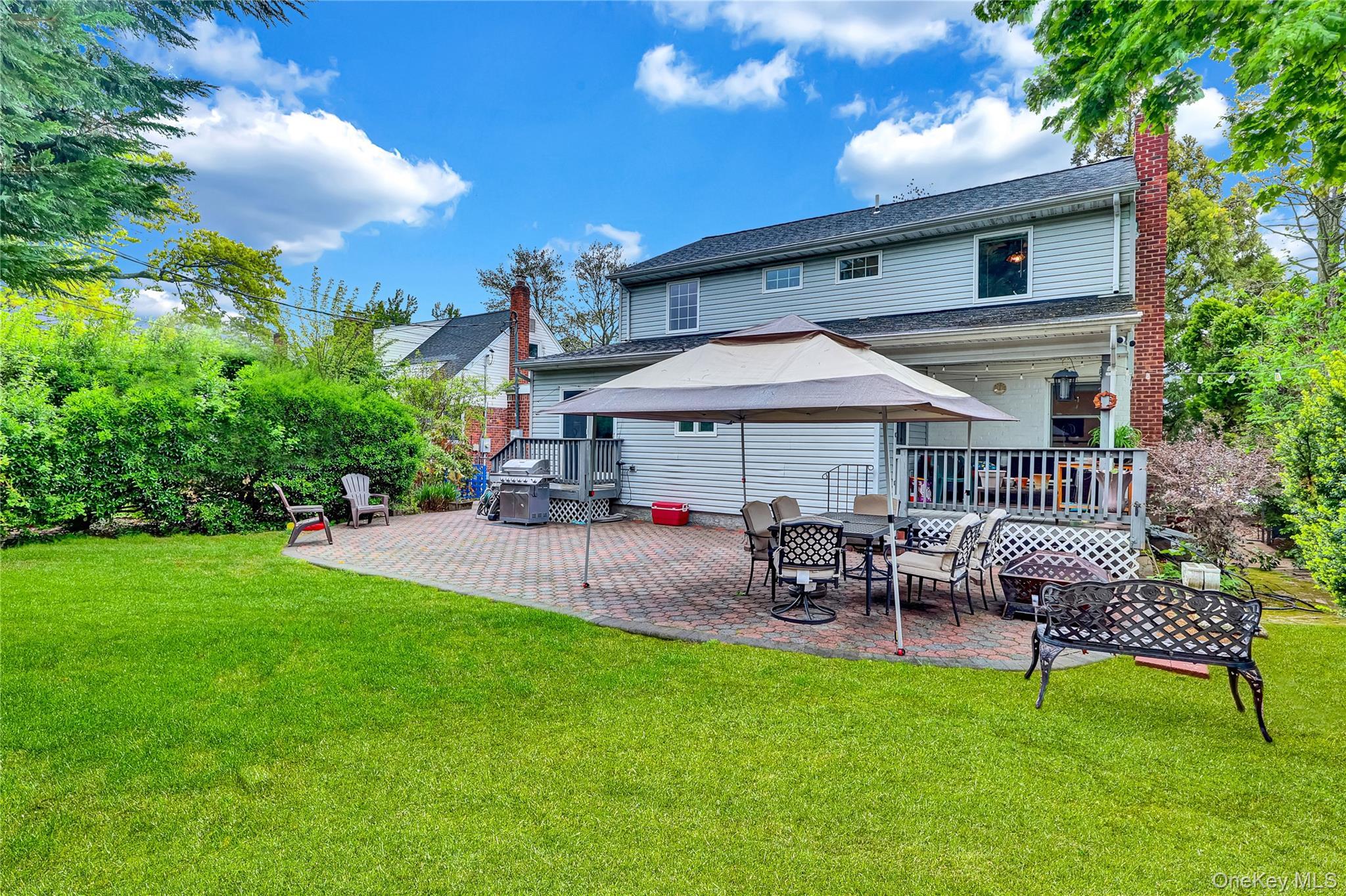Single Family Norman Drive Nassau County, NY 11554, MLS-992364-30
