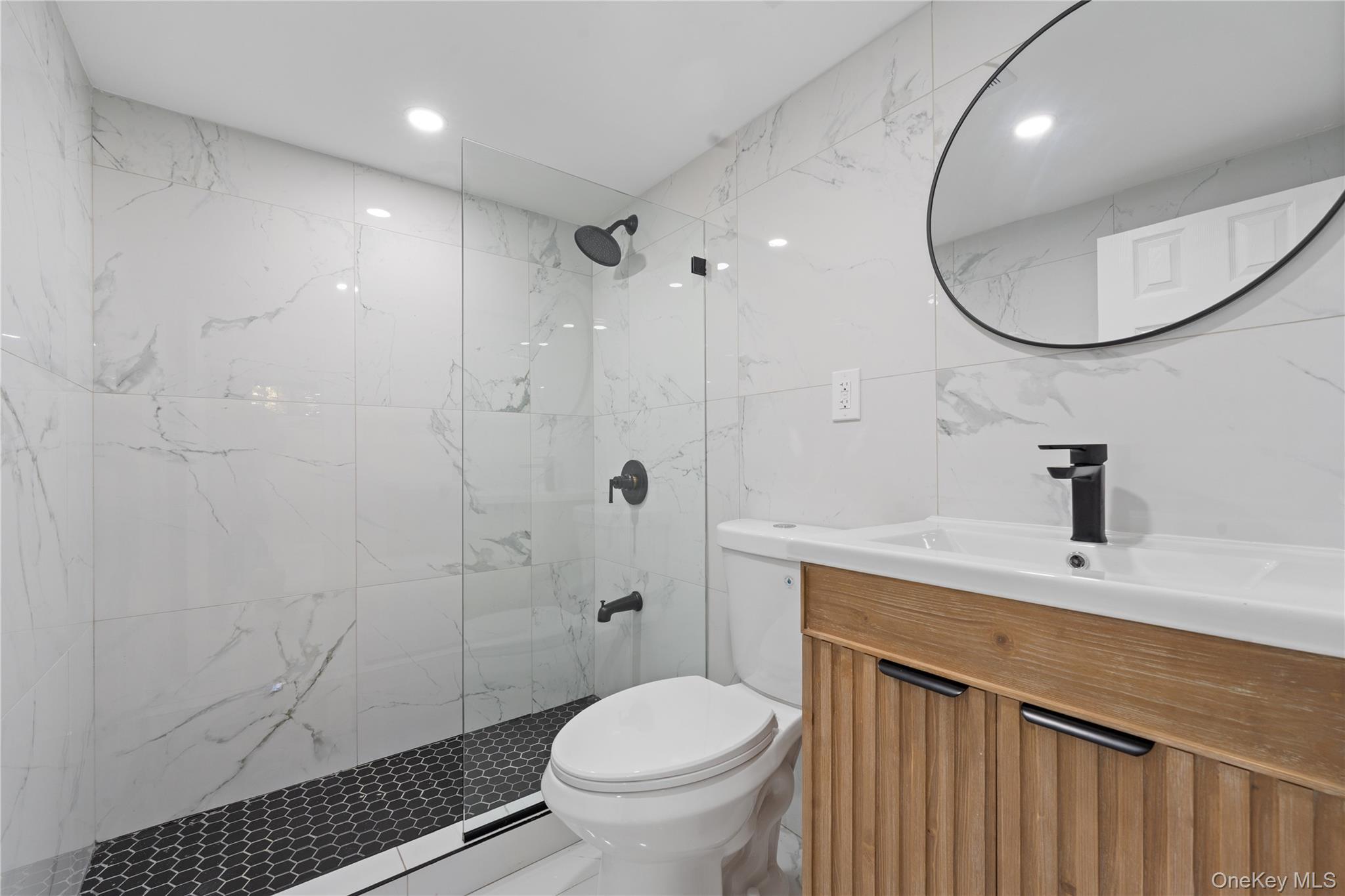 Single Family 96th Queens, NY 11369, MLS-992369-10