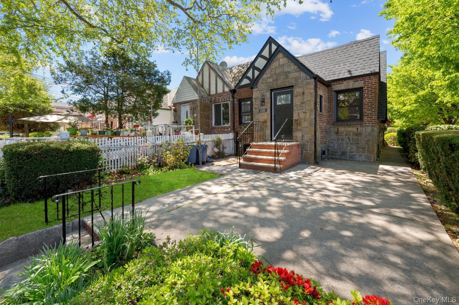 Single Family 96th  Queens, NY 11369, MLS-992369-12