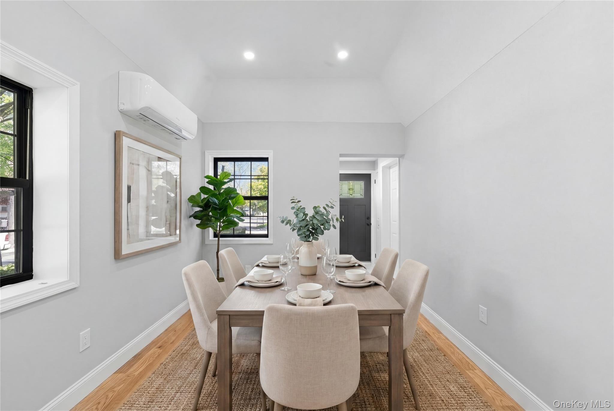 Single Family 96th Queens, NY 11369, MLS-992369-2