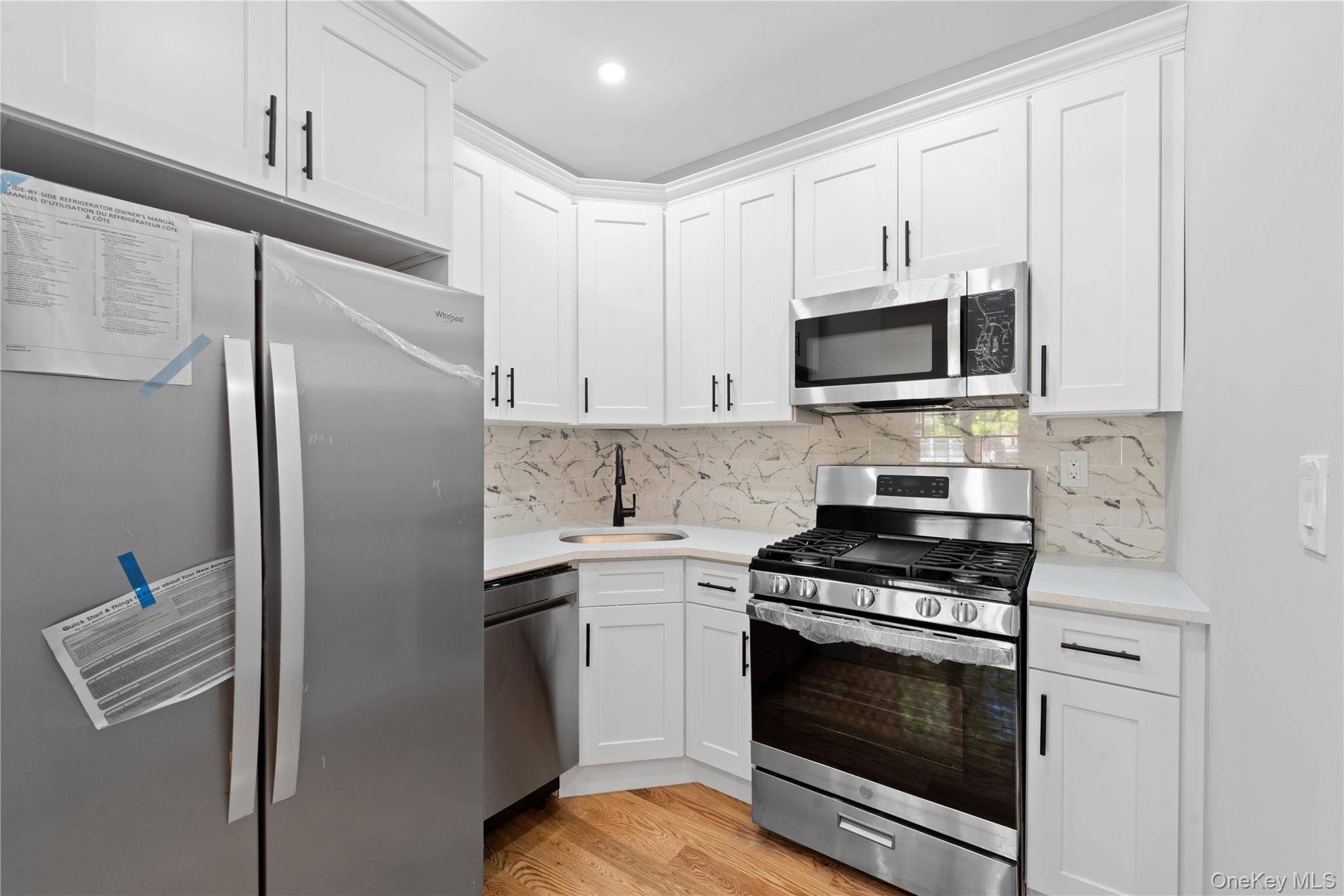 Single Family 96th Queens, NY 11369, MLS-992369-3