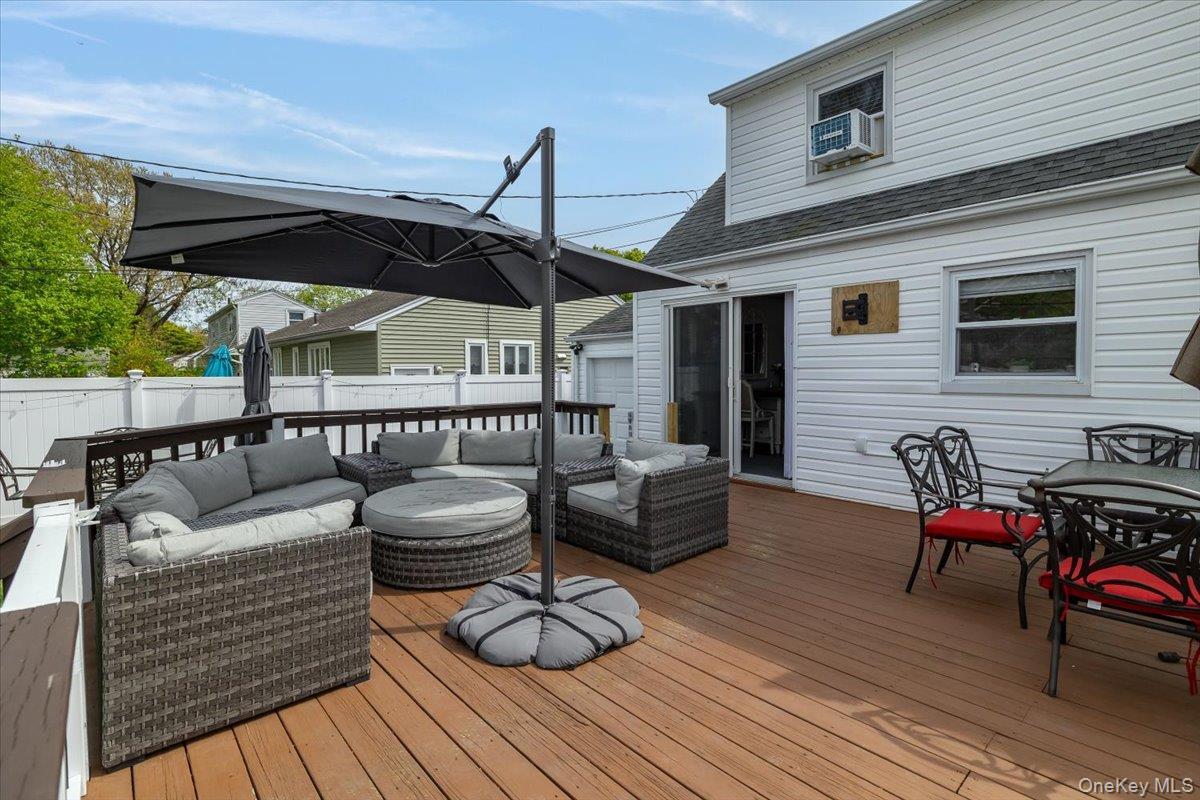 Single Family Southview  Nassau County, NY 11793, MLS-992395-25