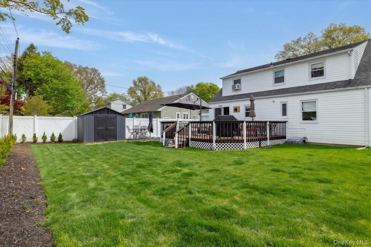 Single Family Southview  Nassau County, NY 11793, MLS-992395-29