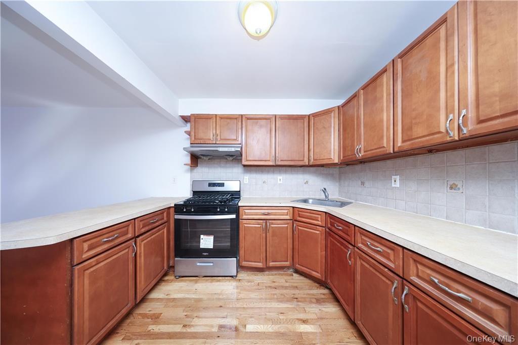 Single Family Milford  Brooklyn, NY 11208, MLS-992405-5
