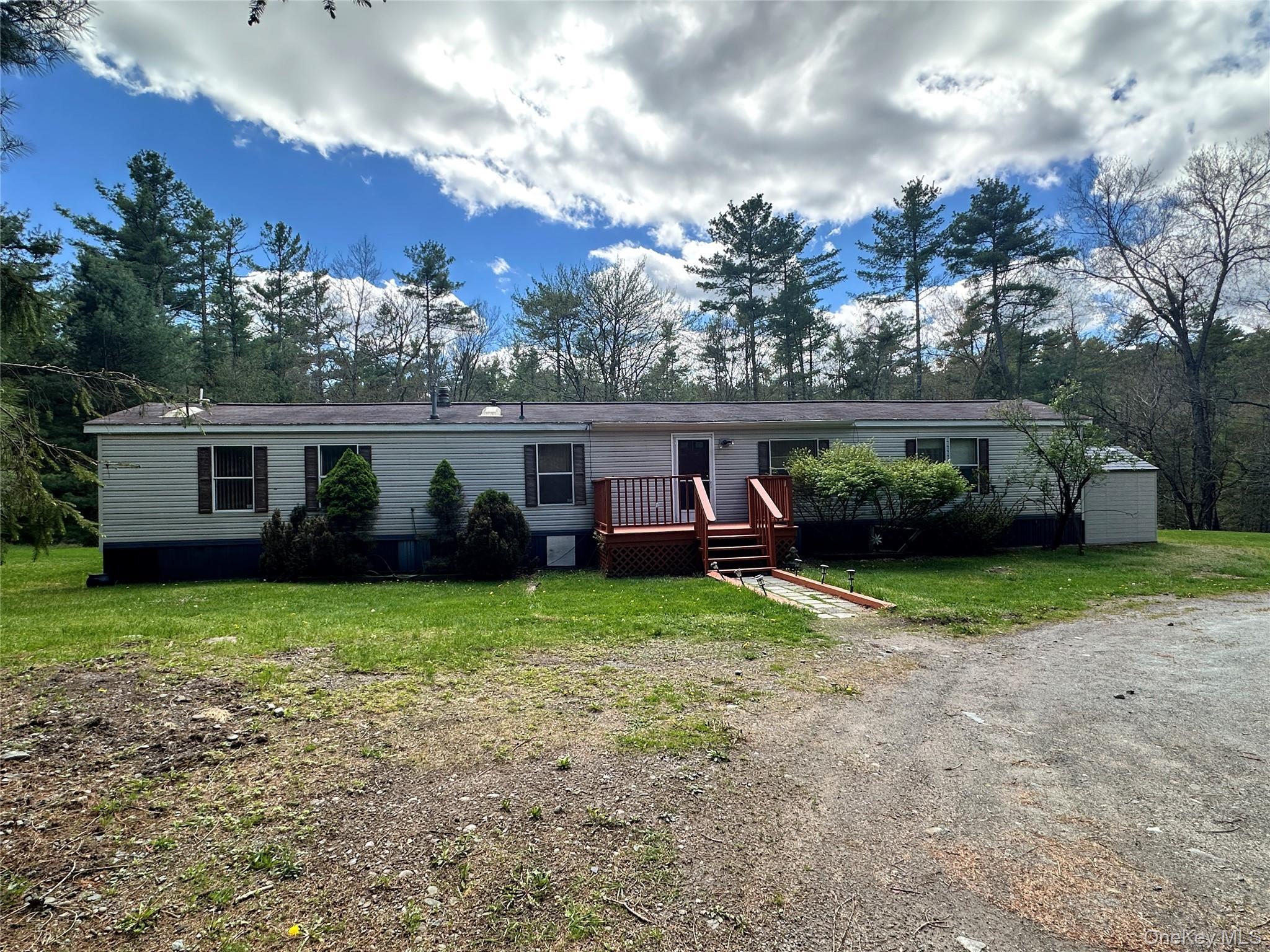 Single Family Hartwood  Sullivan County, NY 12777, MLS-992414-21