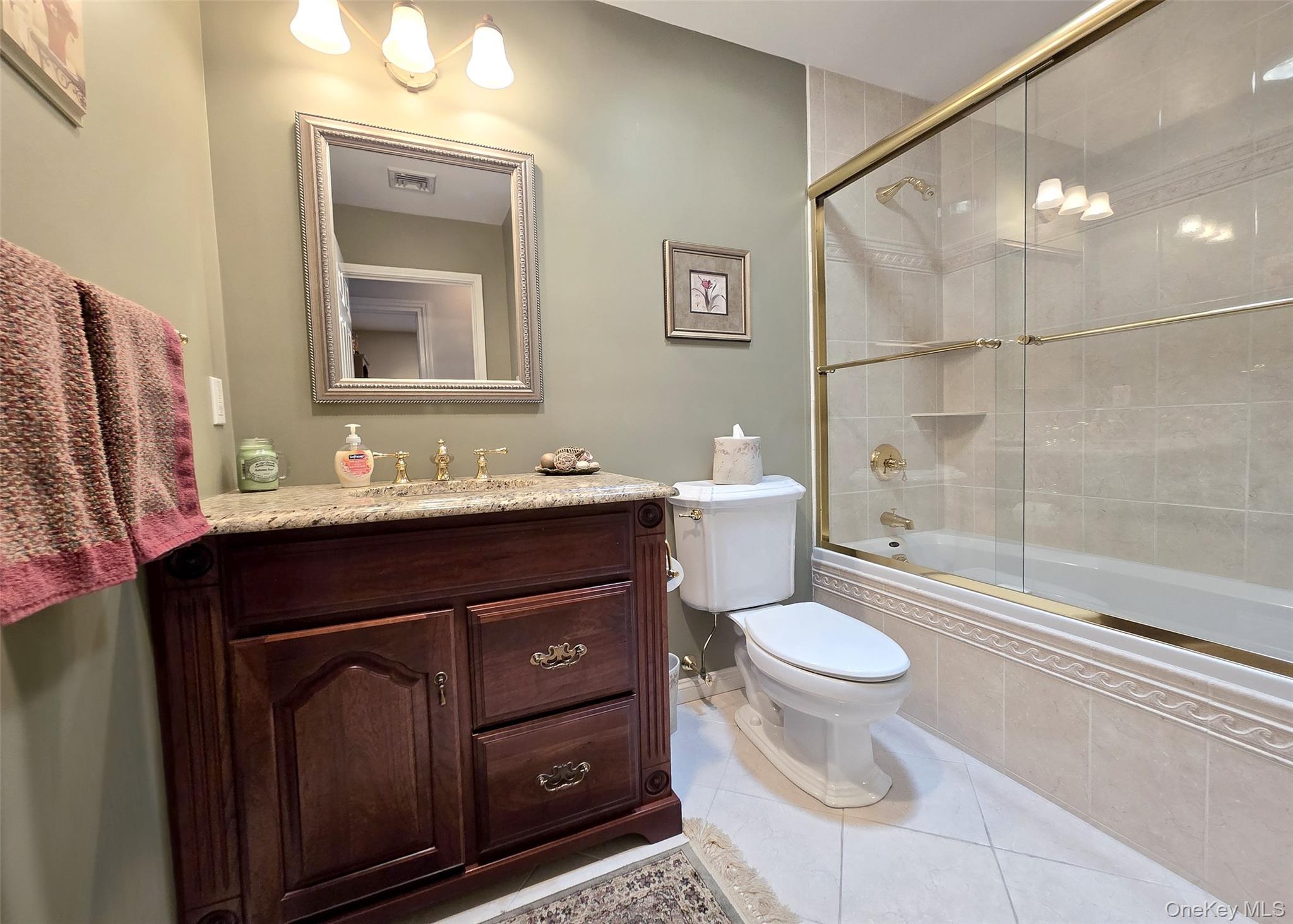 Single Family Memory Suffolk County, NY 11790, MLS-992450-19