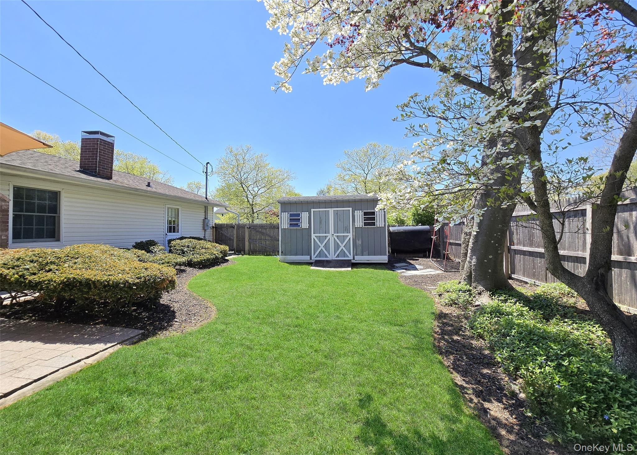 Single Family Memory Suffolk County, NY 11790, MLS-992450-22