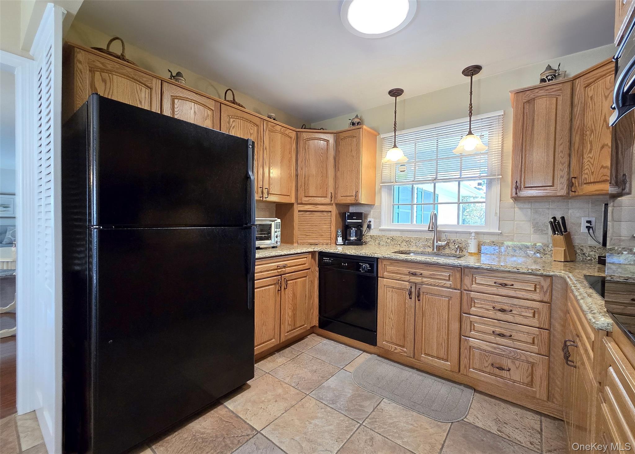 Single Family Memory Suffolk County, NY 11790, MLS-992450-9