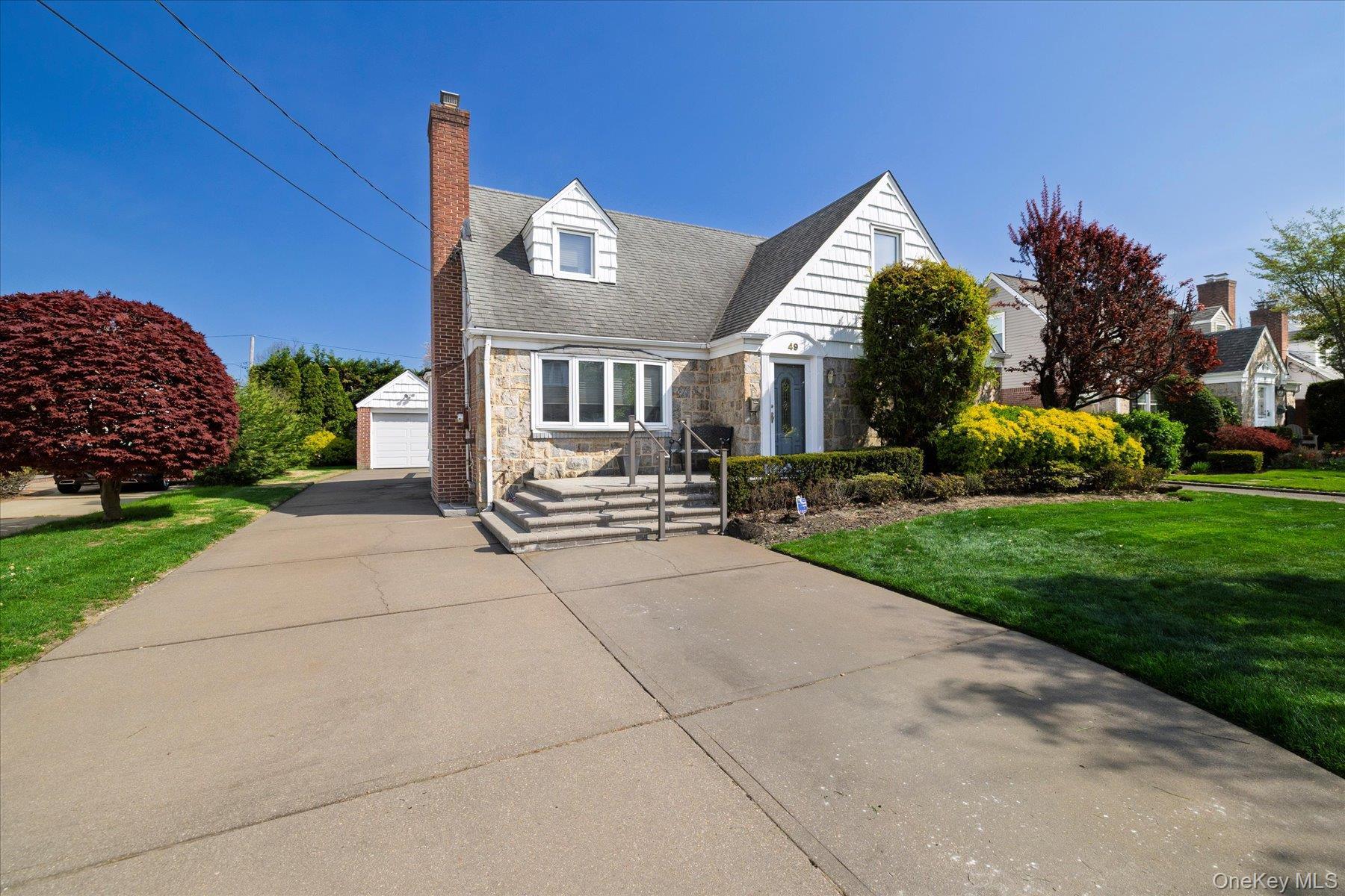 Single Family Park  Nassau County, NY 11565, MLS-992452-2