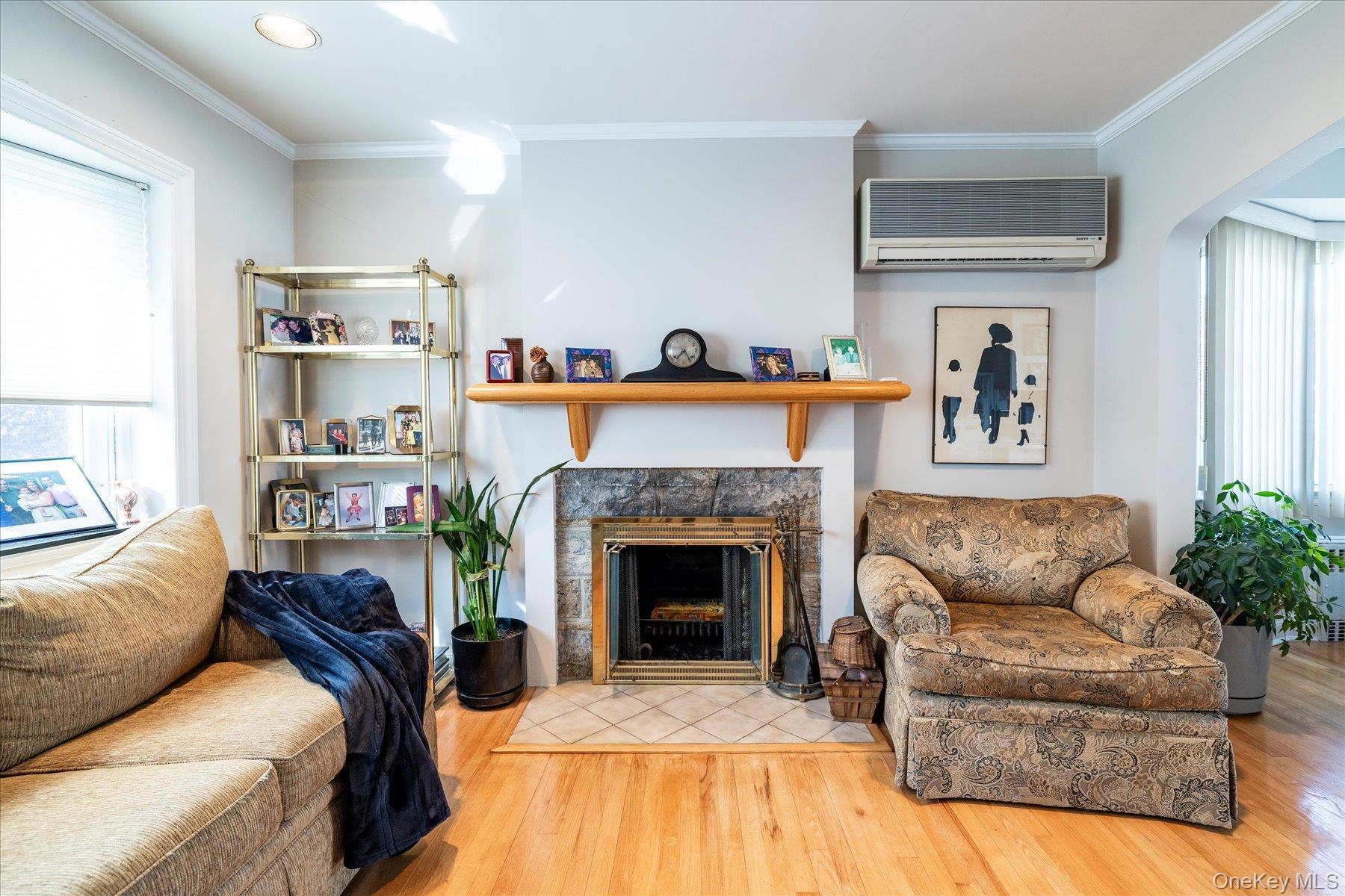 Single Family Park  Nassau County, NY 11565, MLS-992452-5