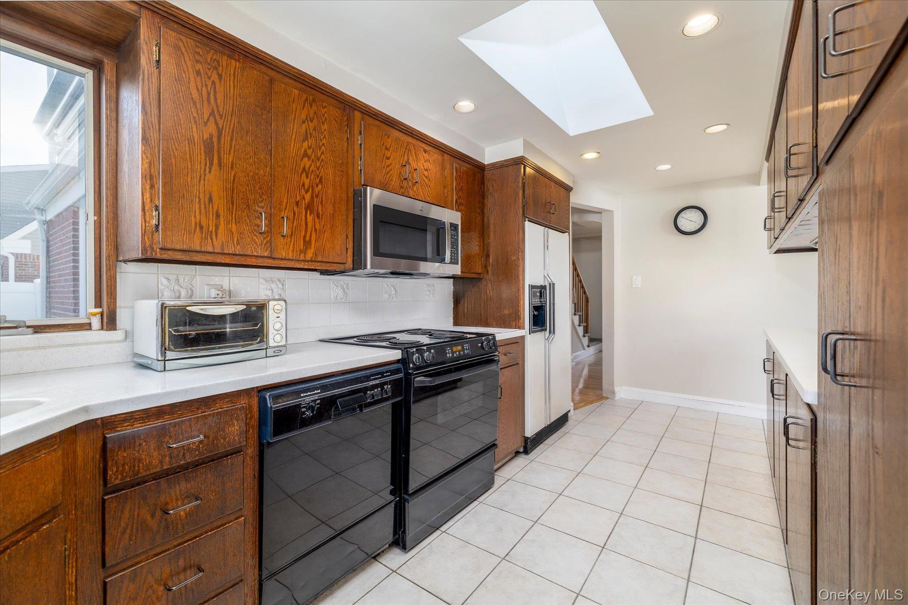 Single Family Park  Nassau County, NY 11565, MLS-992452-9