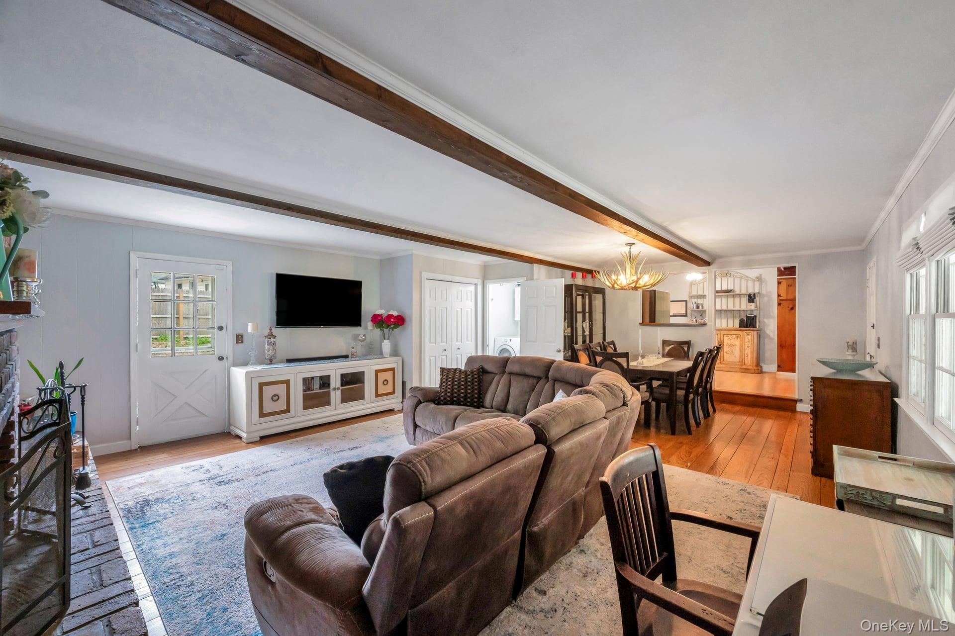 Single Family Brooksite Suffolk County, NY 11787, MLS-992481-12