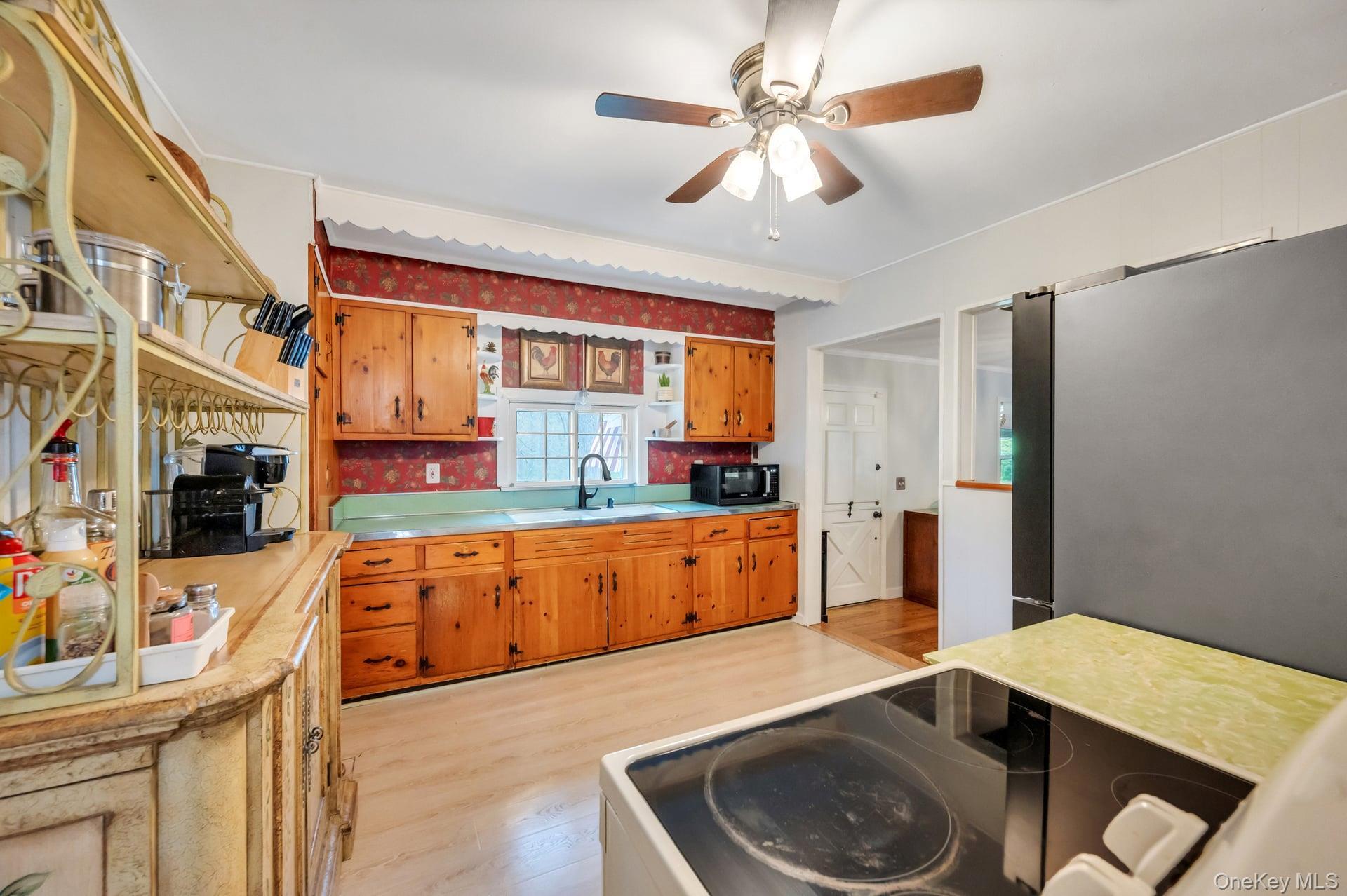 Single Family Brooksite Suffolk County, NY 11787, MLS-992481-19