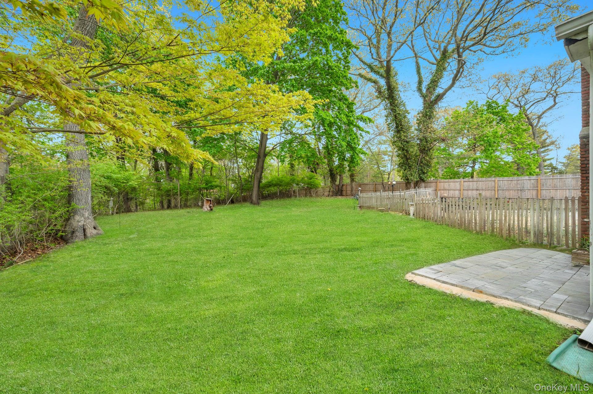 Single Family Brooksite Suffolk County, NY 11787, MLS-992481-33