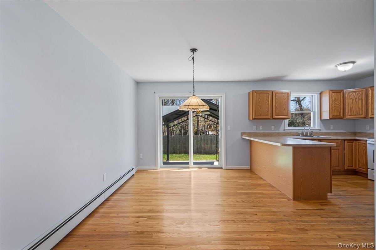 Single Family Sherman Avenue Suffolk County, NY 11946, MLS-992498-10