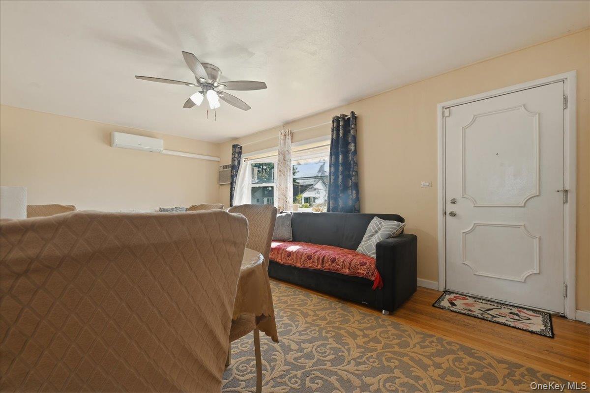 Single Family Gardner  Nassau County, NY 11801, MLS-992518-5