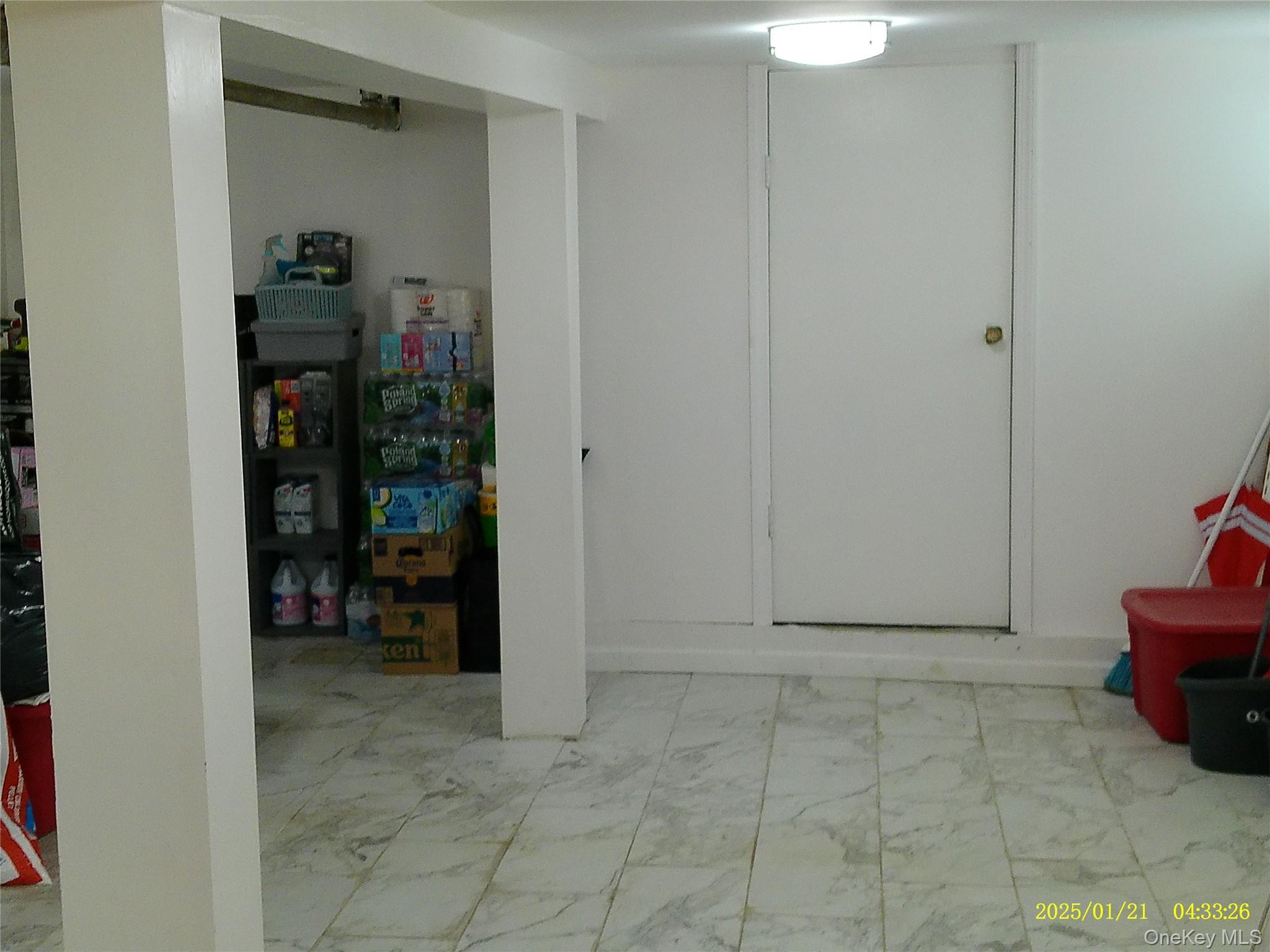 Single Family 194th  Queens, NY 11413, MLS-992540-18
