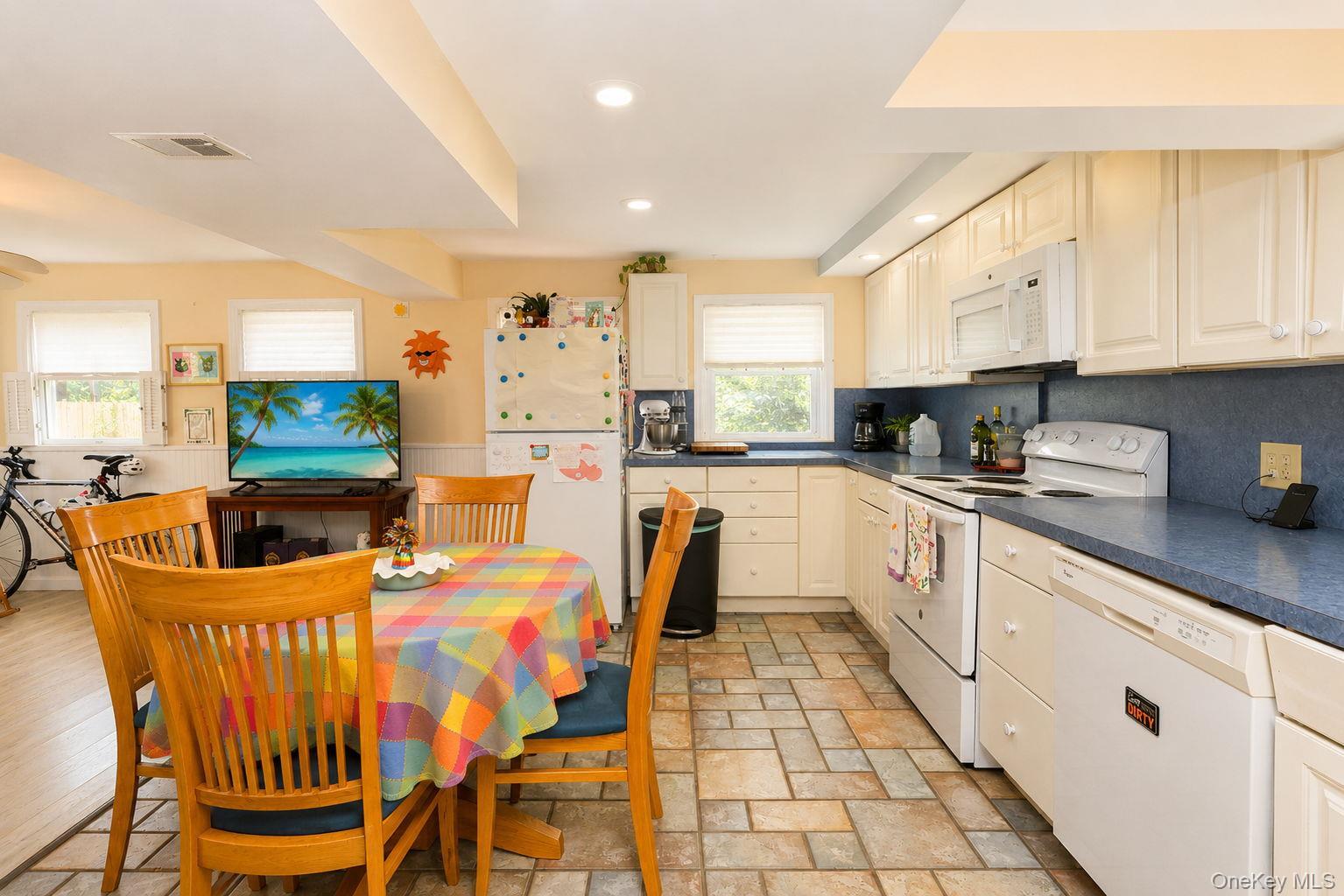 Single Family Oak Drive  Orange County, NY 12553, MLS-992546-43
