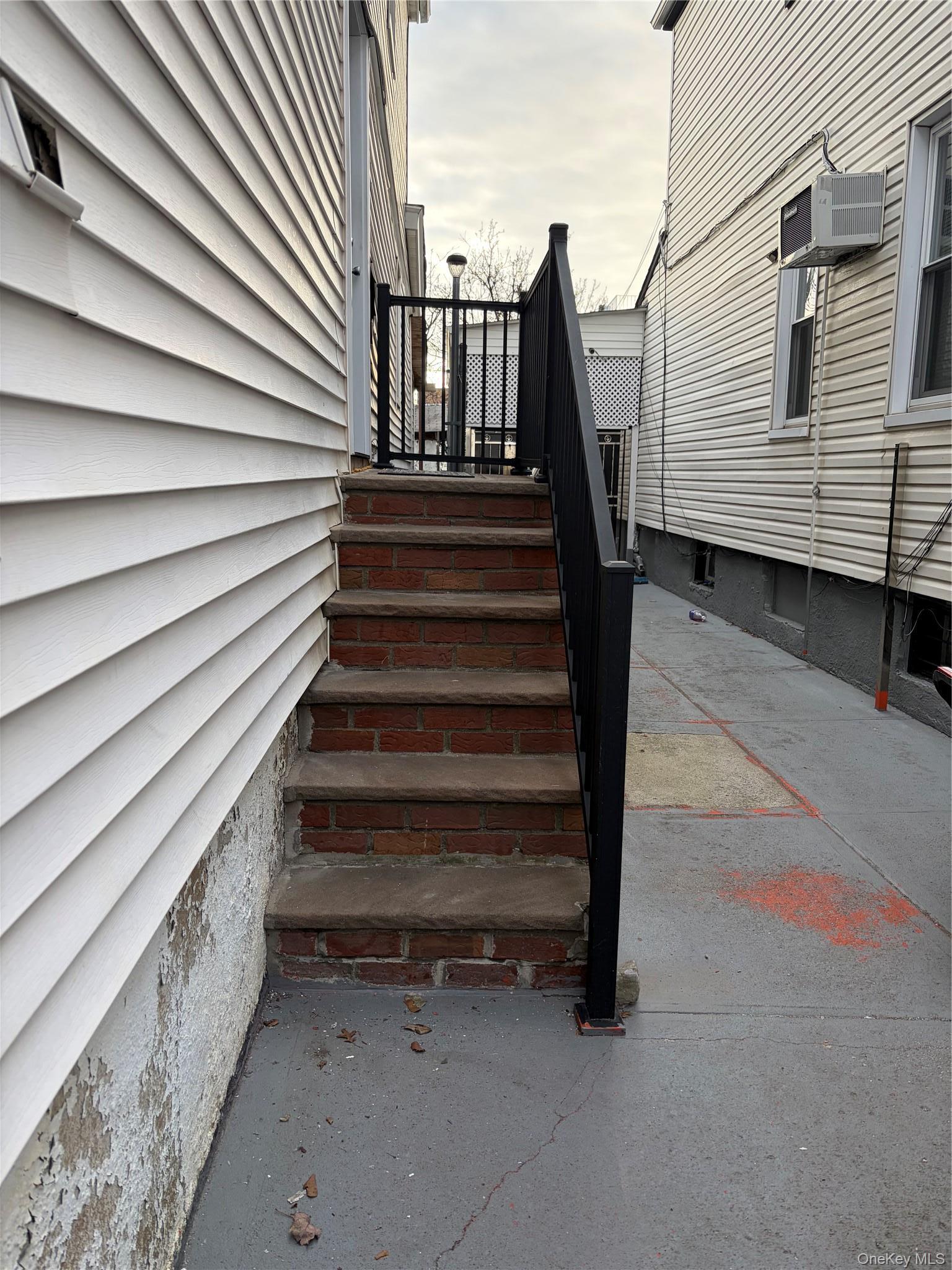 Single Family 129th Queens, NY 11419, MLS-992580-2